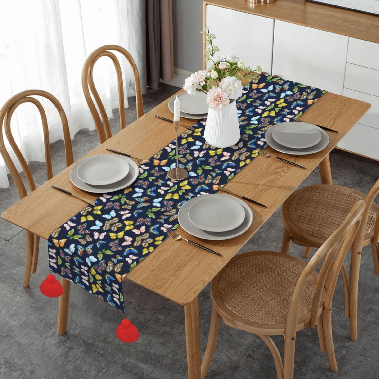 Chemin de table papillon pour sublimer vos repas de fête en famille et mariages