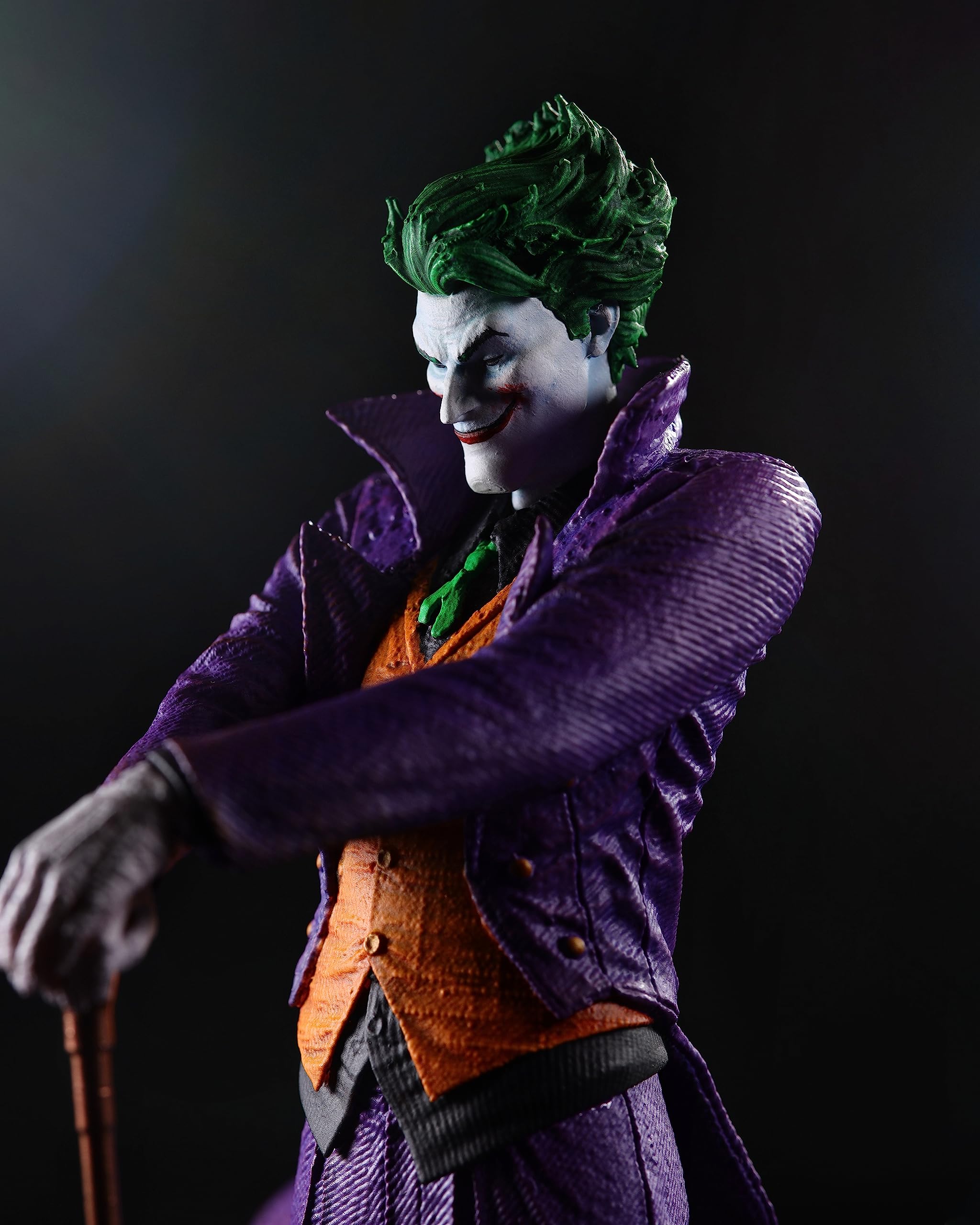 LANSAY - DC STATUE - Statua in Resina The Joker by Guillem March - Scala 1:10 Edizione Limitata Numerata a Mano - Personaggio Comics DC McFarlane - Statuetta da Collezione per Adulti e Adolescenti