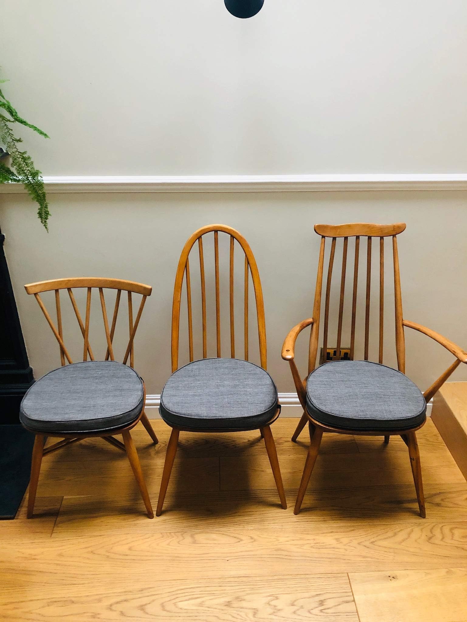 MyHome Cushions for Ercol Windsor chairs (Red)