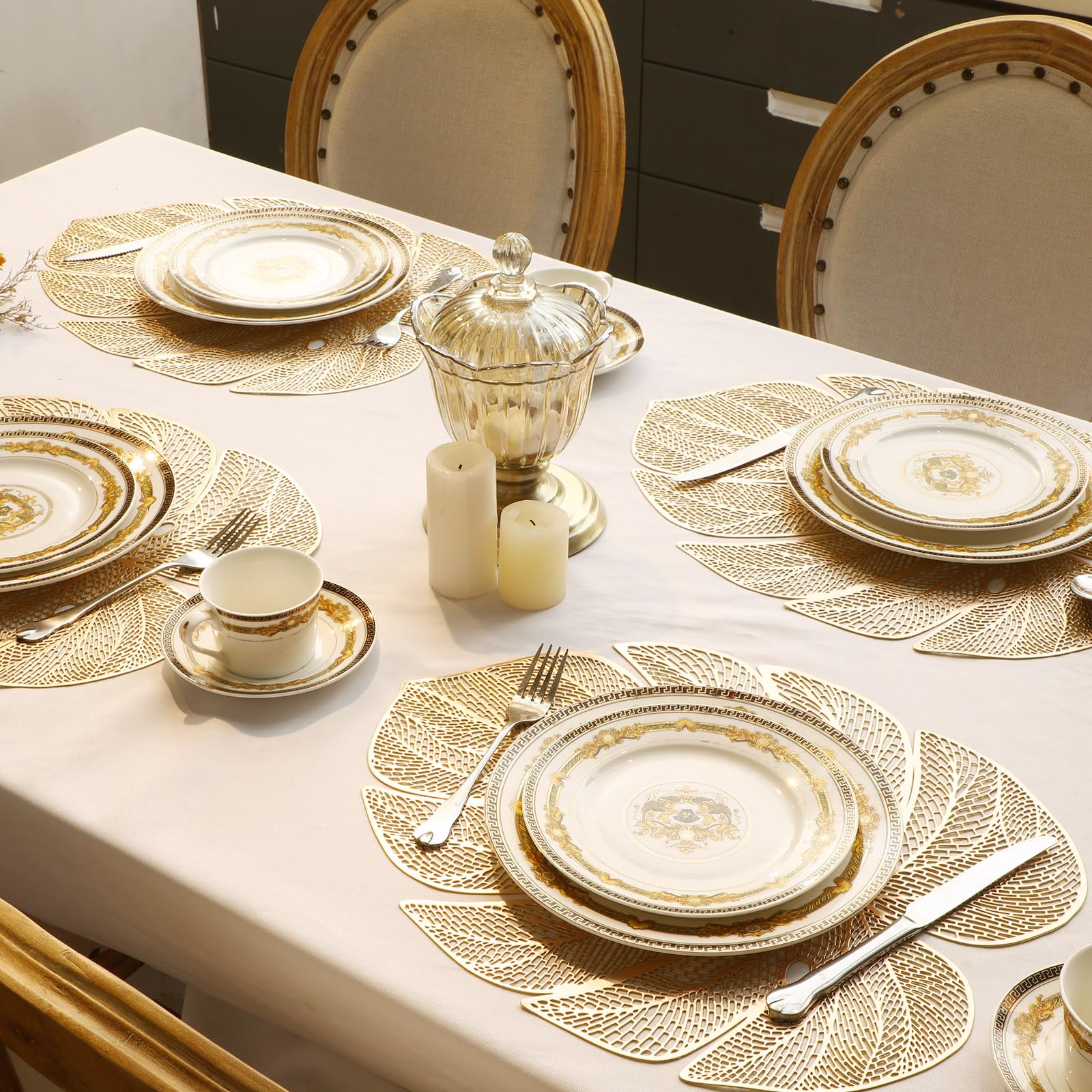 Preboun 24 Pieces Leaf Placemats Metallic Plastic Gold Place Mats Pressed Vinyl Gold Table Mats Gold Tropical Leaves Tablemats for Dining Wedding Accent Centerpiece Dinner Table Holiday Decoration