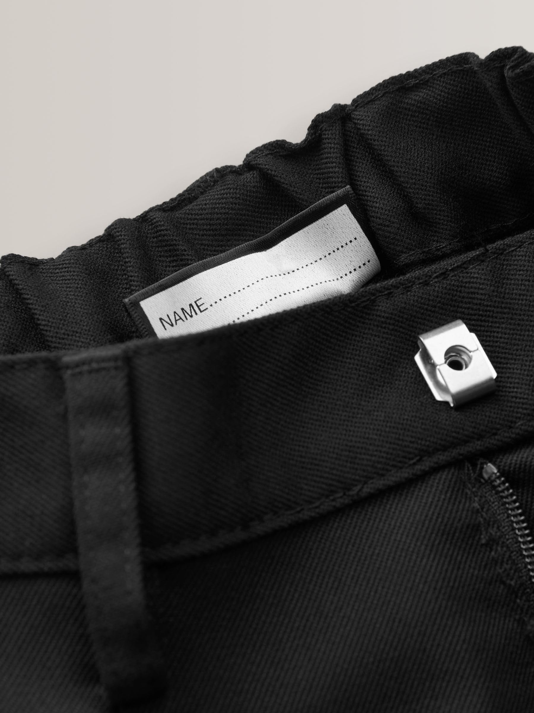NEXT Niños Pantalones Escolares con Parte Delantera con Pinzas de Corte estándar