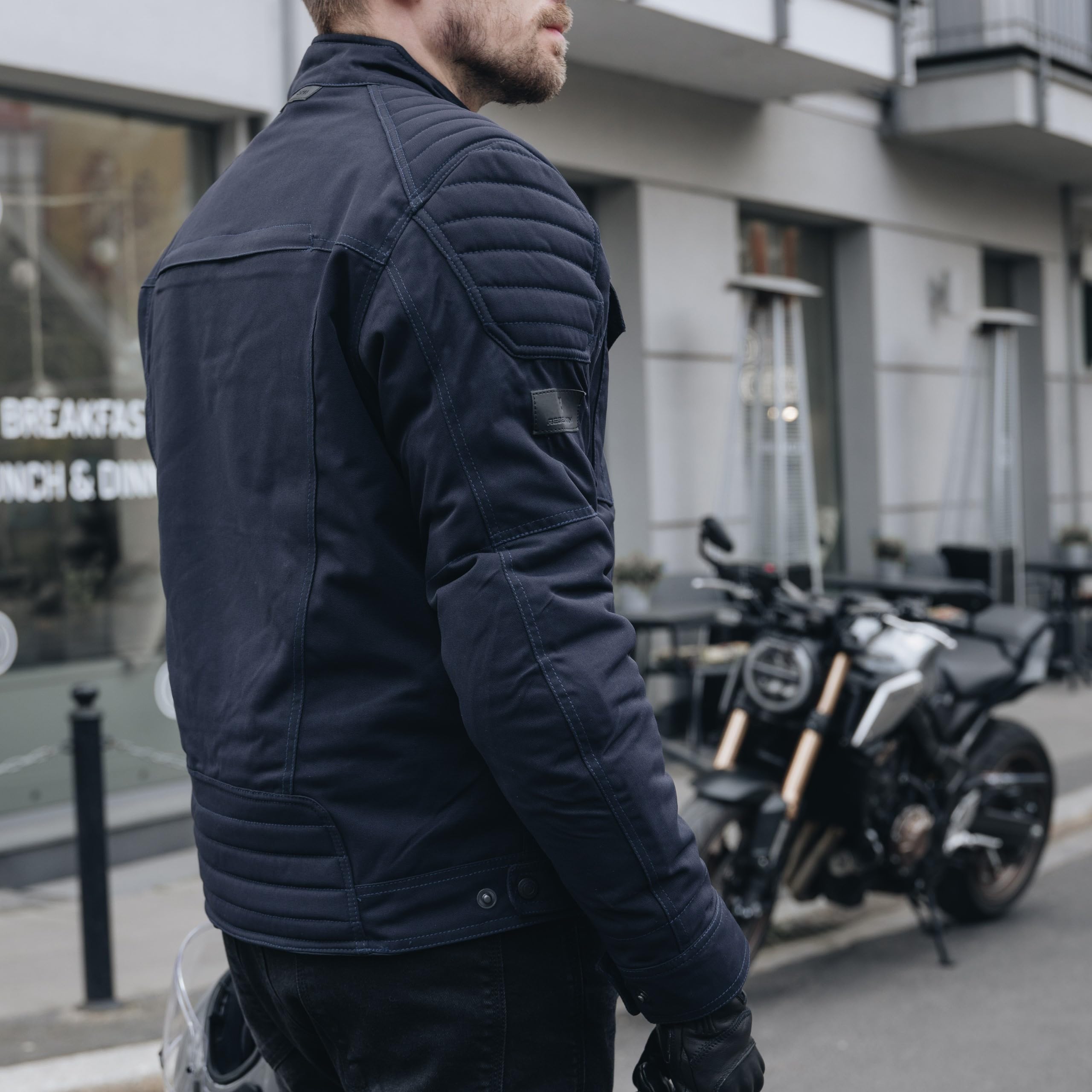 REBELHORN Hunter Chaqueta de Moto Hombre | Textil | Protectores de Codos y Hombros Nivel 2 | Forro Térmico Desmontable con Membrana Integrada Impermeable y Transpirable | Tallas hasta 10XL