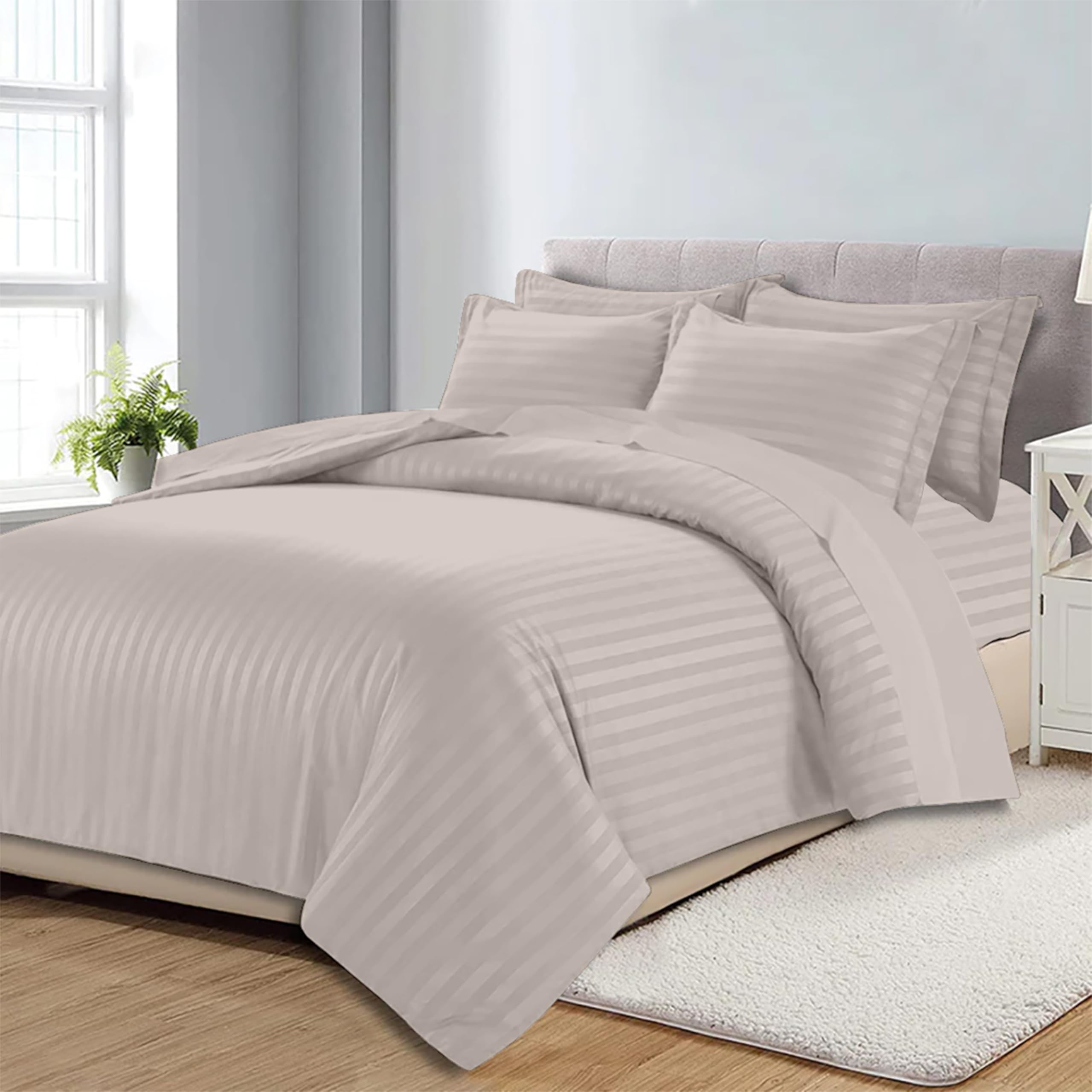 OPULENCE Hotel Duvet Cover Stripe King 6 Pcs Set - 1Pc Duvet Cover 220x240cm (Without Duvet/Filling), 1Pc Fitted Bed Sheet 200x200+30cm - 4 Pillow Cases 48x74+5cm – Hotel Quilt Cover Set (Beige)