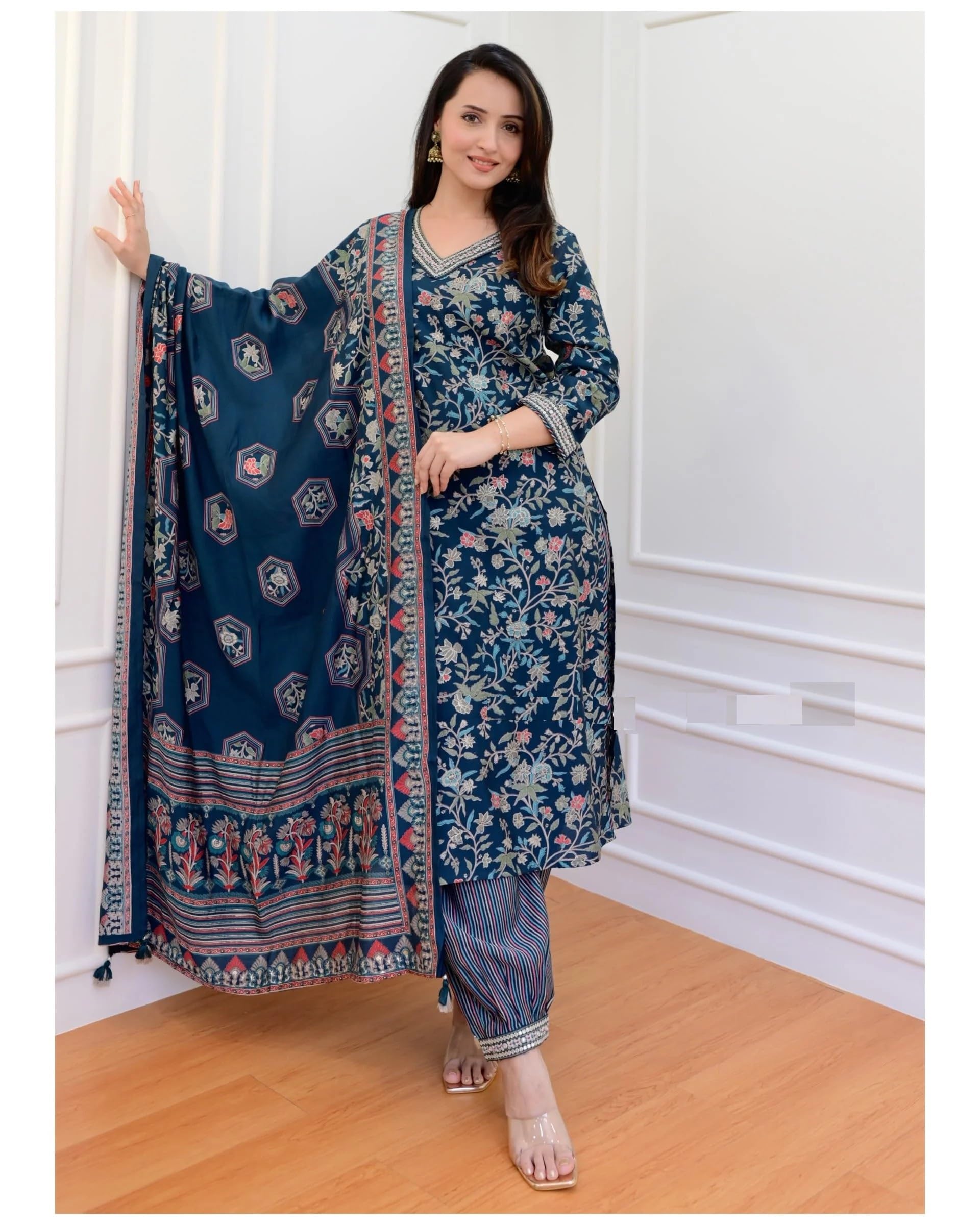 KLOSIA Women Printed Kurta and Pant Set with Dupatta (Medium) Blue 4