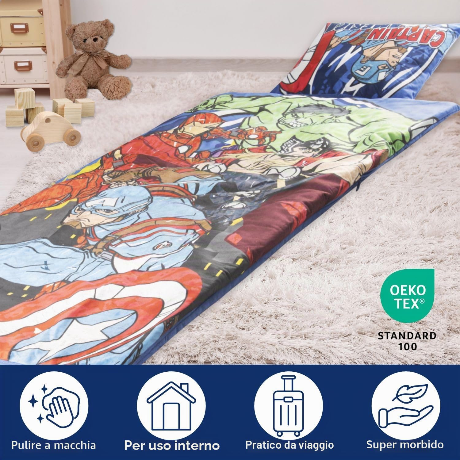 Set sacco a pelo e cuscino Marvel Avengers - Comodo sacco nanna da viaggio con manico, ideale per gite scolastiche e pigiama party