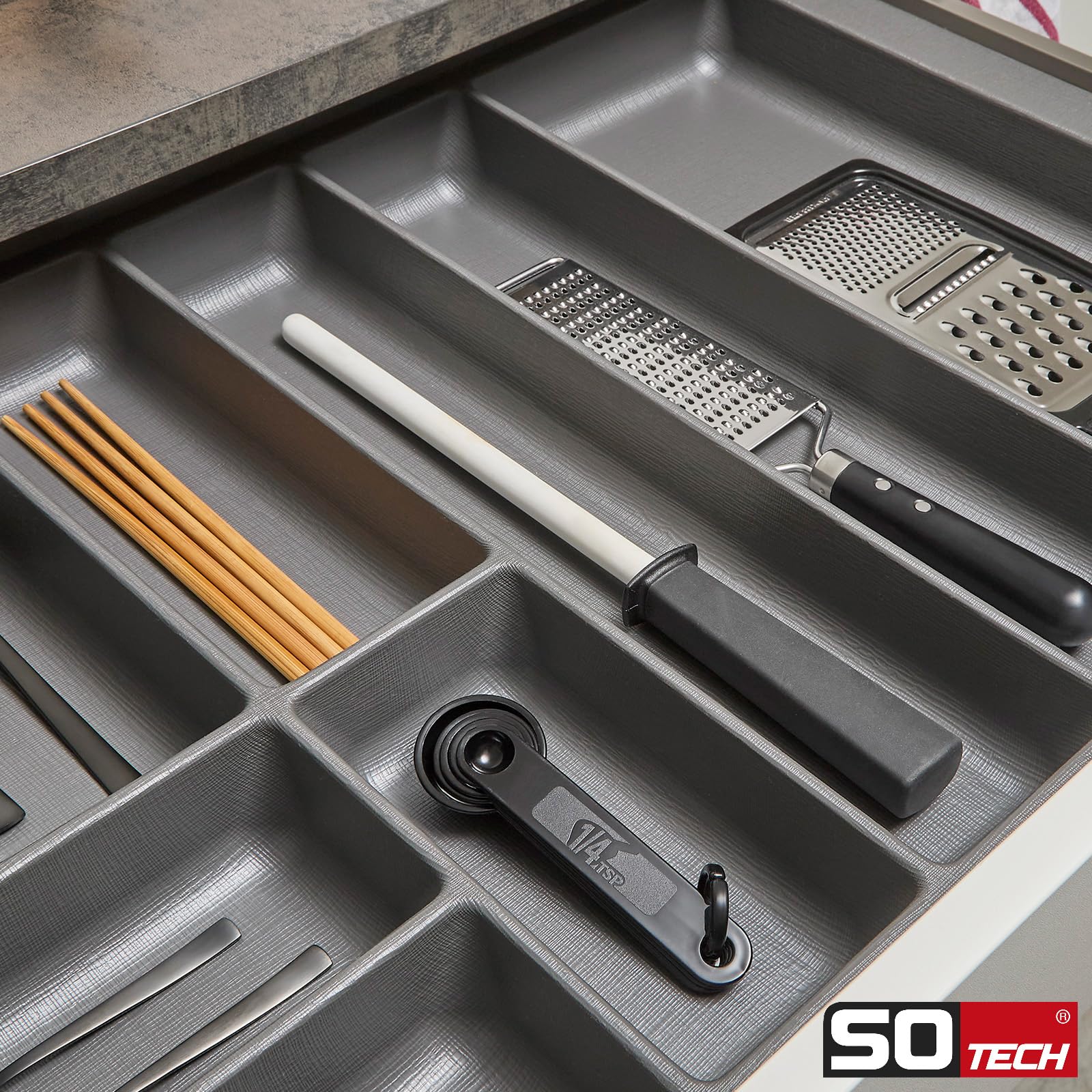 ORGA-BOX 9 insert de tiroir à couverts, profondeur : 473 x largeur : 1129 mm, anthracite avec structure en toile, pour tiroirs de 120 mm, par exemple dans les cuisines Nobilia à partir de 01.2025.