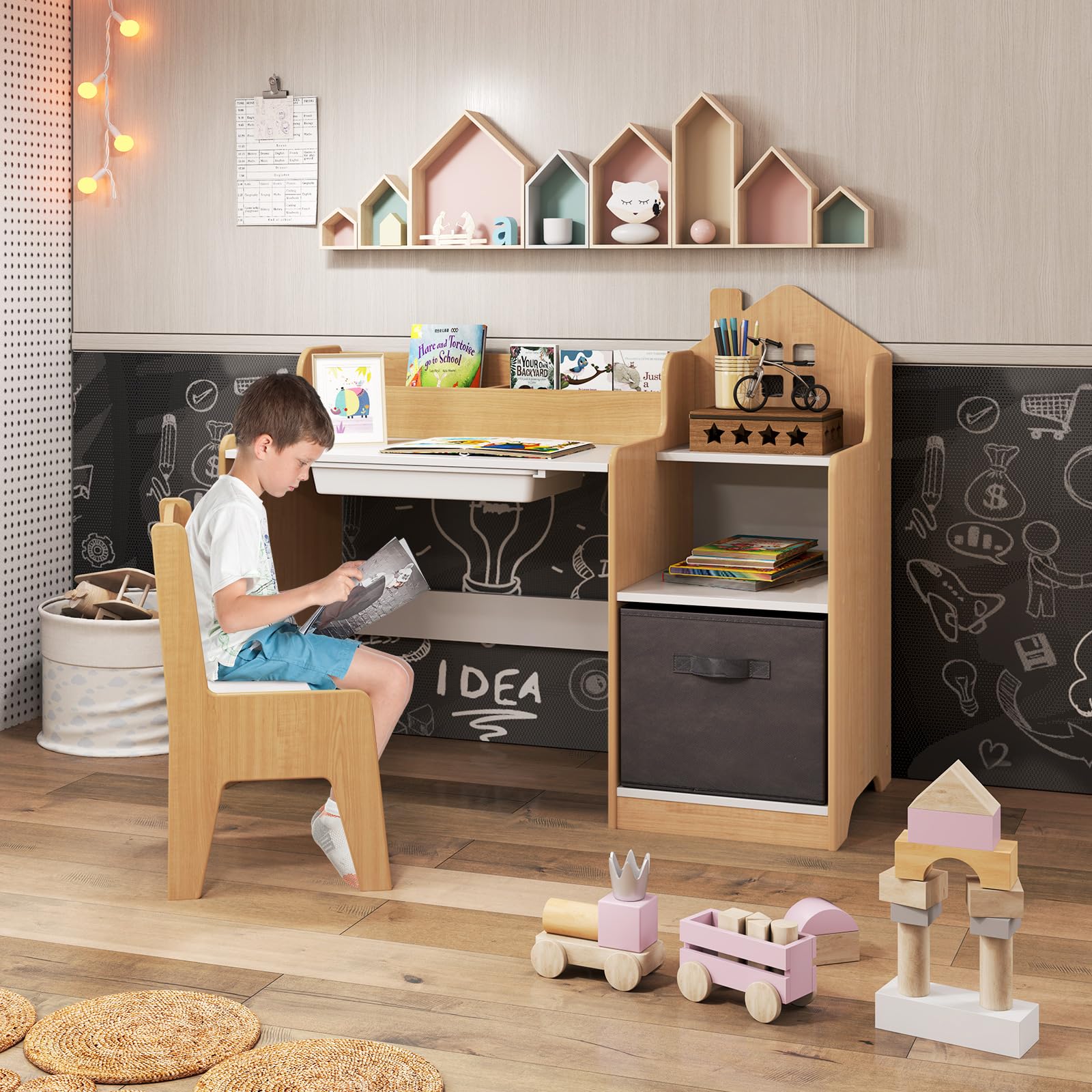 COSTWAY Set Scrivania e Sedia per Bambini 3-12 Anni, Tavolo e Sedia in Legno Salvaspazio con Cassetto in Plastica e Cassetto in Tessuto, Banco Scuola e Seggiola per Cameretta (Naturale)