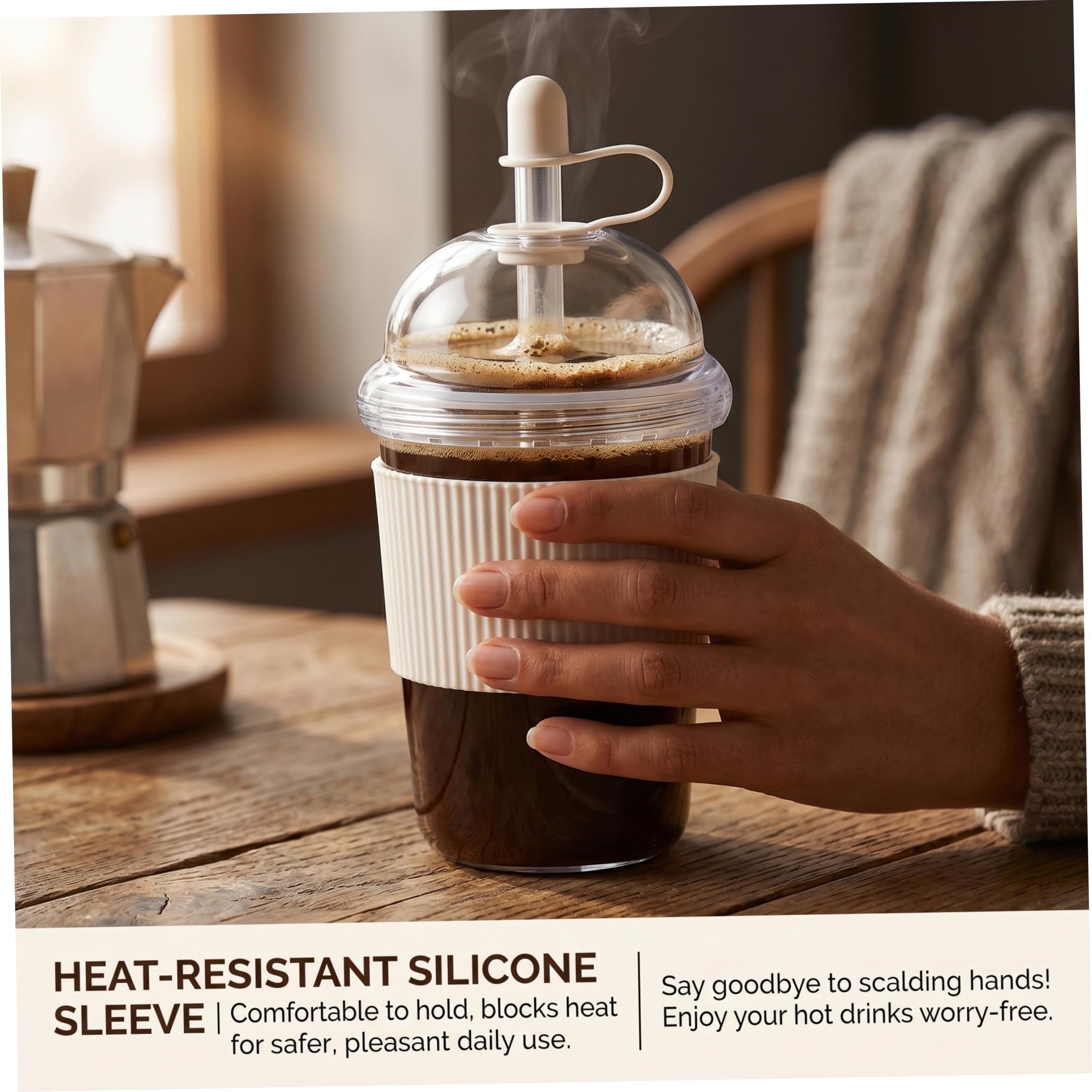 Wiederverwendbarer Eiskaffeebecher, 430 ml Eiskaffeebecher mit Strohhalm – Wasserbecher mit verbrühungshemmender Silikonhülle, weiß