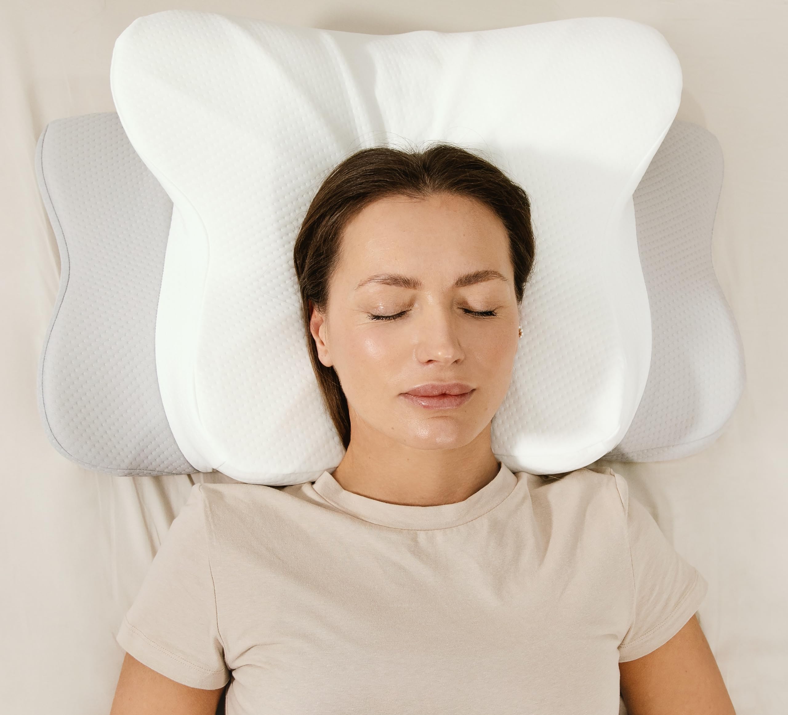 MKS Cuscino cervicale in memory foam, cuscino ergonomico per un sonno ottimale, cuscino di supporto per collo e spalle, favorisce una sana postura del sonno