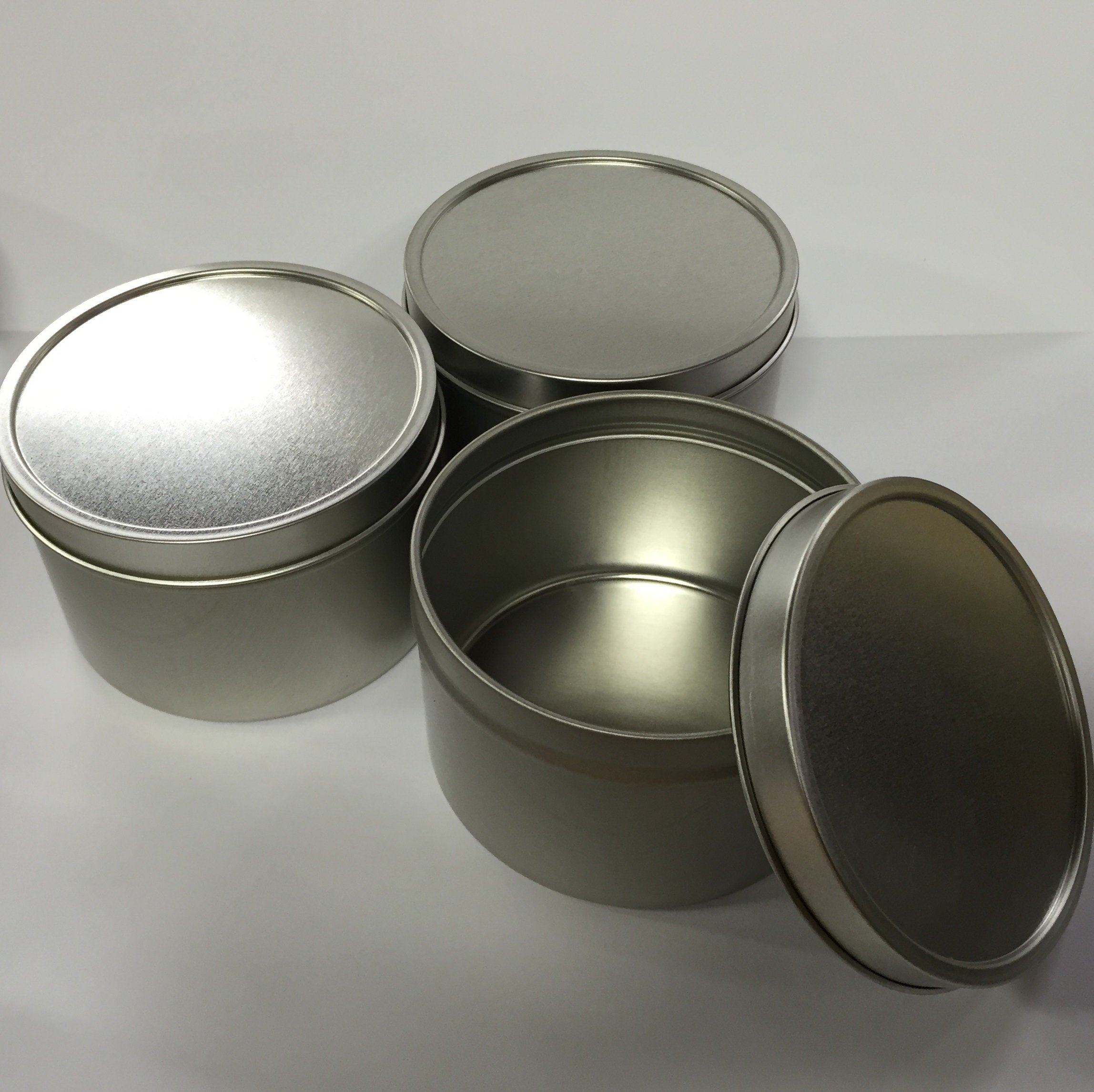 Candlewic Large Candle Tin (8 Oz.), 12 Pieces with Lids