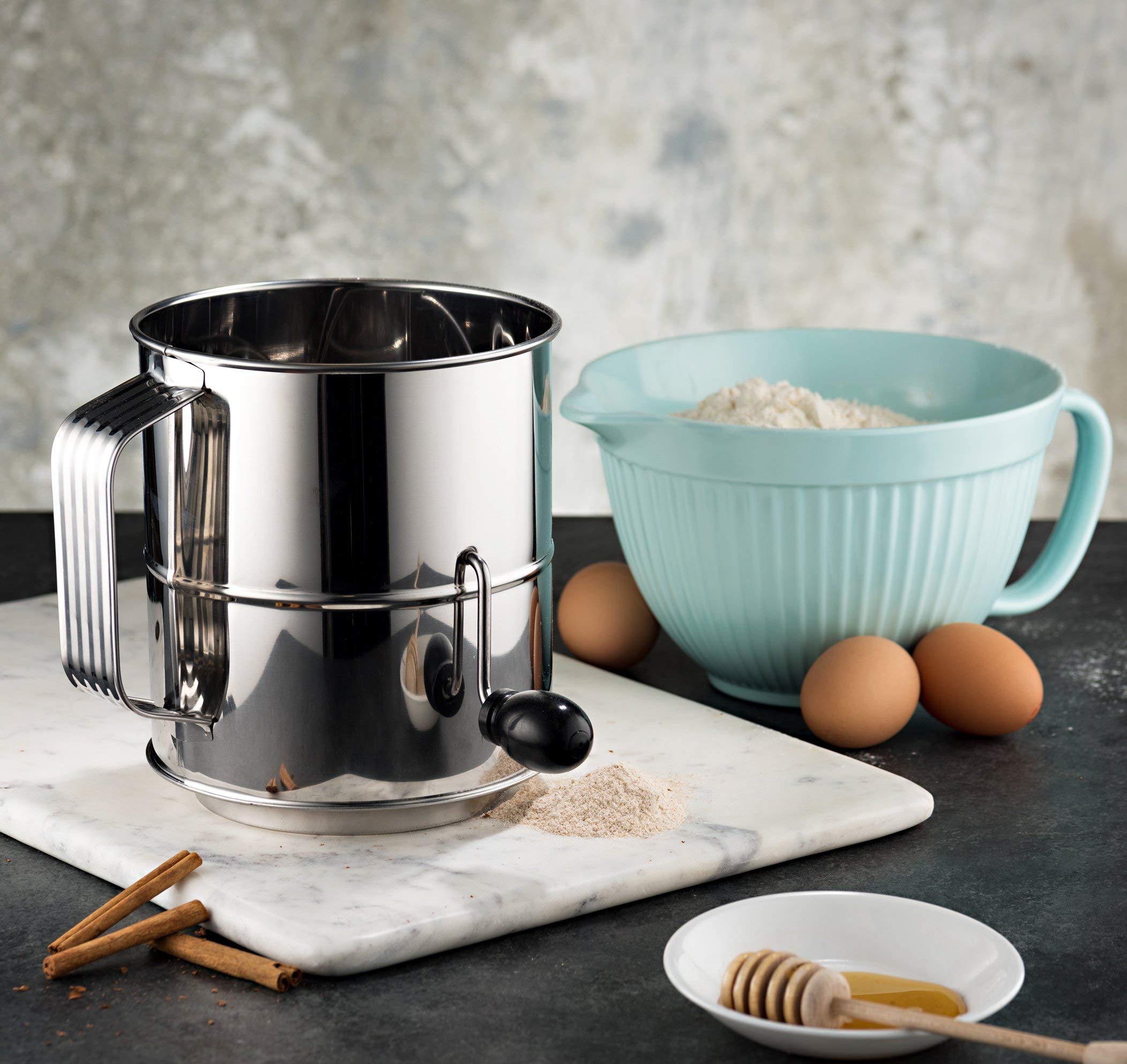 ChefGiant Flour Sifter 8 Cup Stainless Steel Rotary Hand Crank, Baking