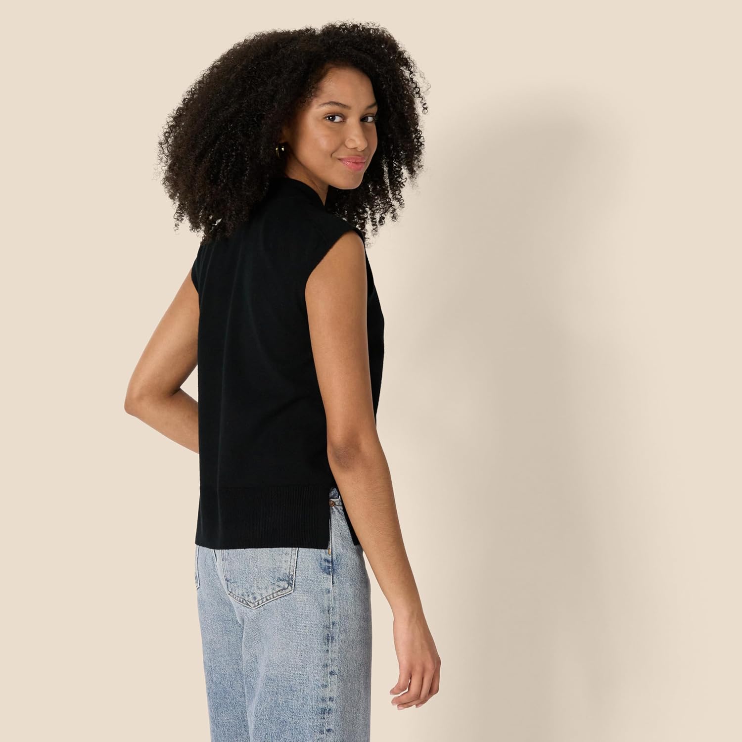 Amazon Essentials Women's Regular-Fit Cap Sleeve Pullover Mock Neck Sweater Top - Image 2