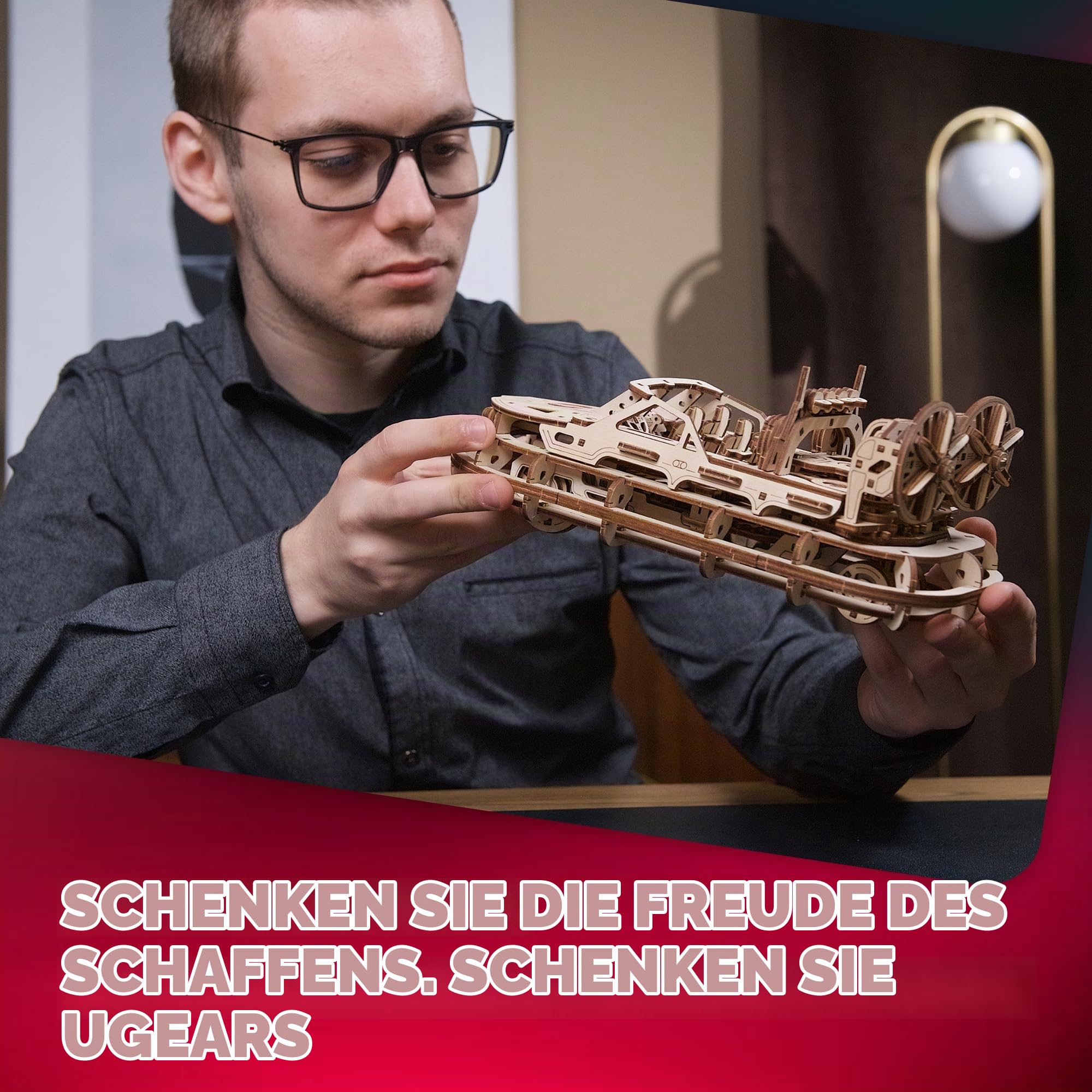 UGEARS Luftkissenboot modelbausatz für Rettungseinsätze - 3D Holzpuzzle für Erwachsene - Modellbau Schiffe Holzbausatz im Maßstab 1:32 - DIY 3D Puzzle Luftkissenboot mit realistischer Bewegung