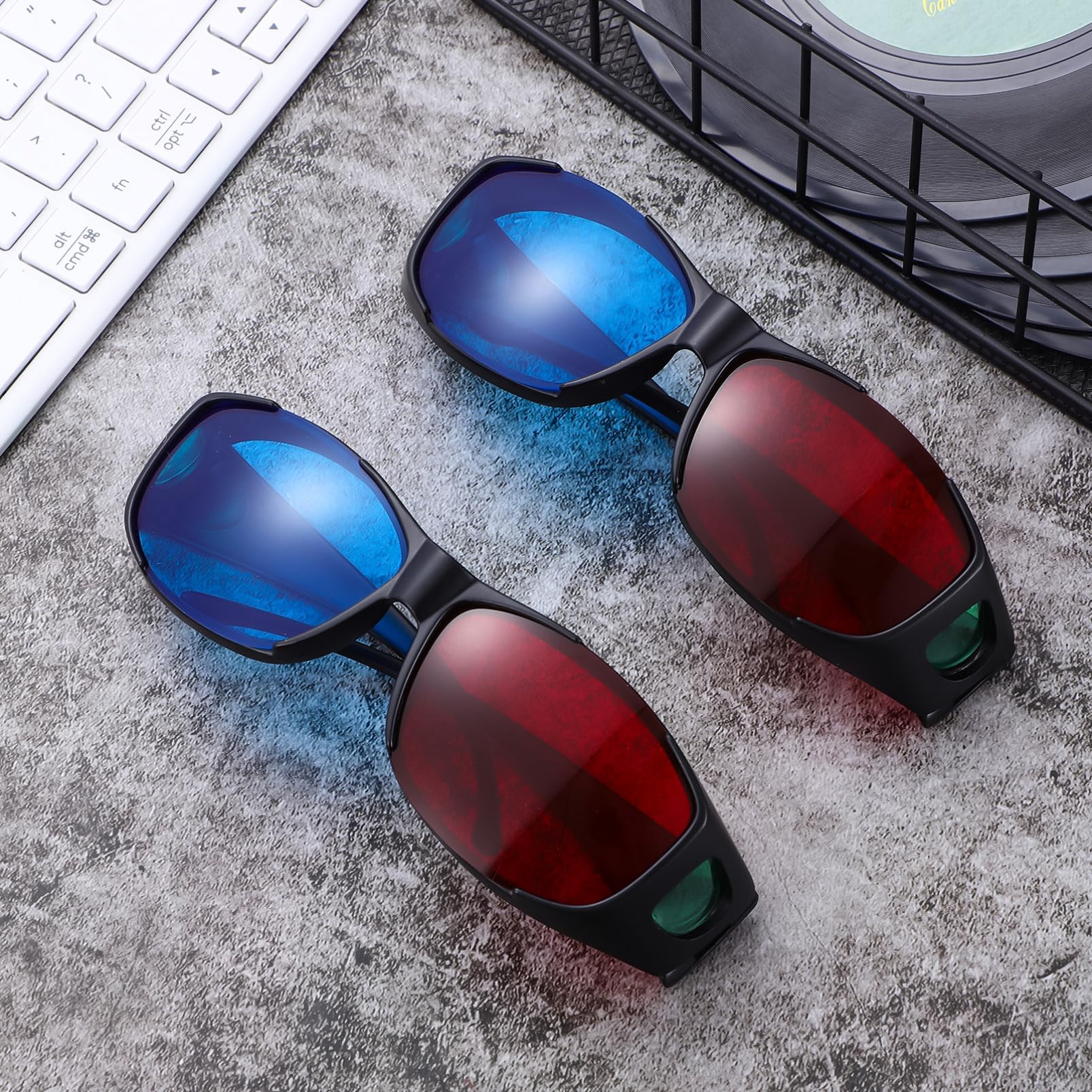 Gafas 3D Rojo Azul para Películas y Juegos, Paquete 5 de Plástico | Efecto Tridimensional Realista, Ligeras y Cómodas, Uso Fácil, para Cine y Gaming, Estilo Anaglifo