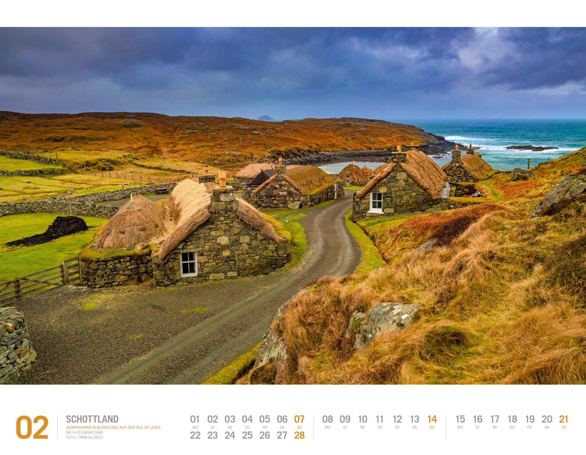 Schottland Kalender 2027 | Unterwegs zwischen Highlands und Hebriden: Imposanter Reise-Kalender im großen Querformat (54x42 cm) | Edinburgh