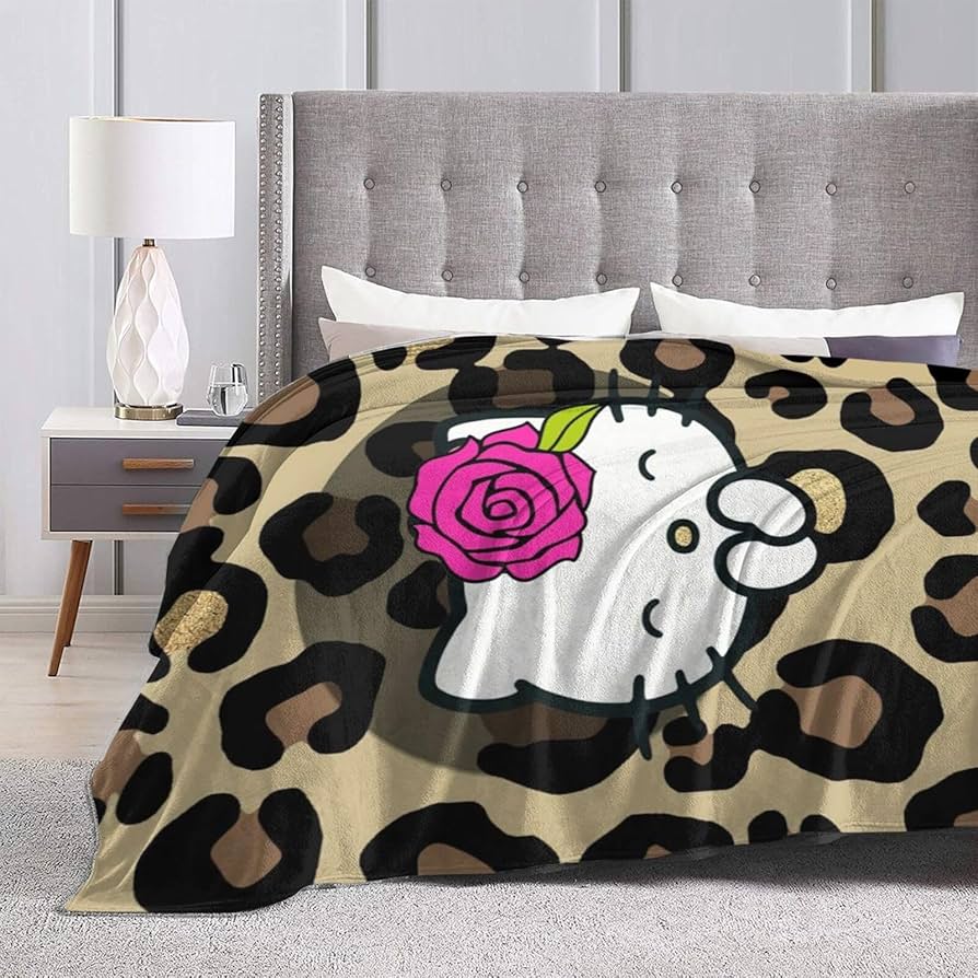 キティちゃん！毛布！ Amazon｜毛布 ハローキティ ヒョウ柄 アニメ ブランケット