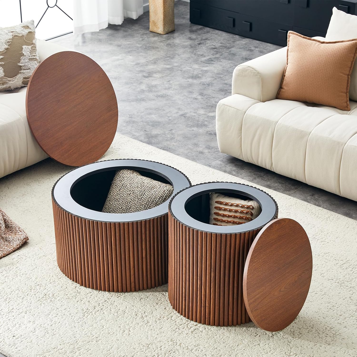 Round Nesting Coffee Tables Set of 2, Modern Fluted Coffee Table with Storage, Round Center Table Side End Table with Storage for Living Room Office, 27.6in+19.7in, Walnut