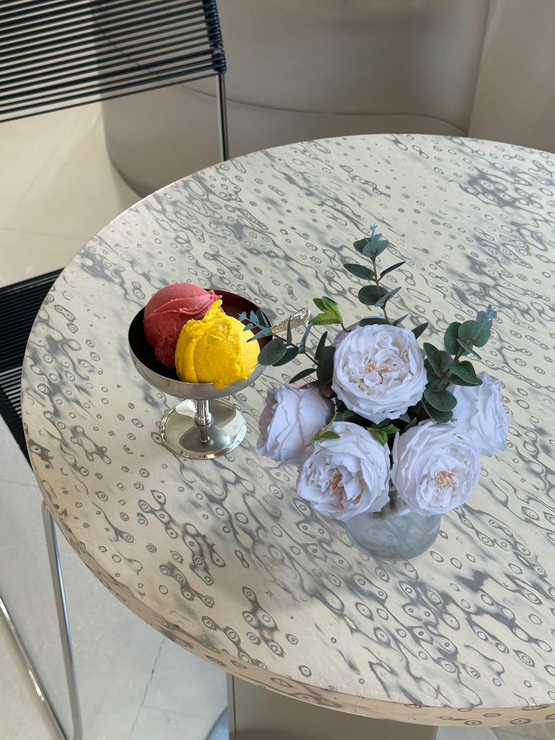 Forlaoers Modern White Roses Floral Silk Flower Arrangements Fake Flower Bouquet Artificial Flowers with Vase in Fake Water Centerpieces for Center Dining Table Decor Home Bathroom Office Decorations - Image 7