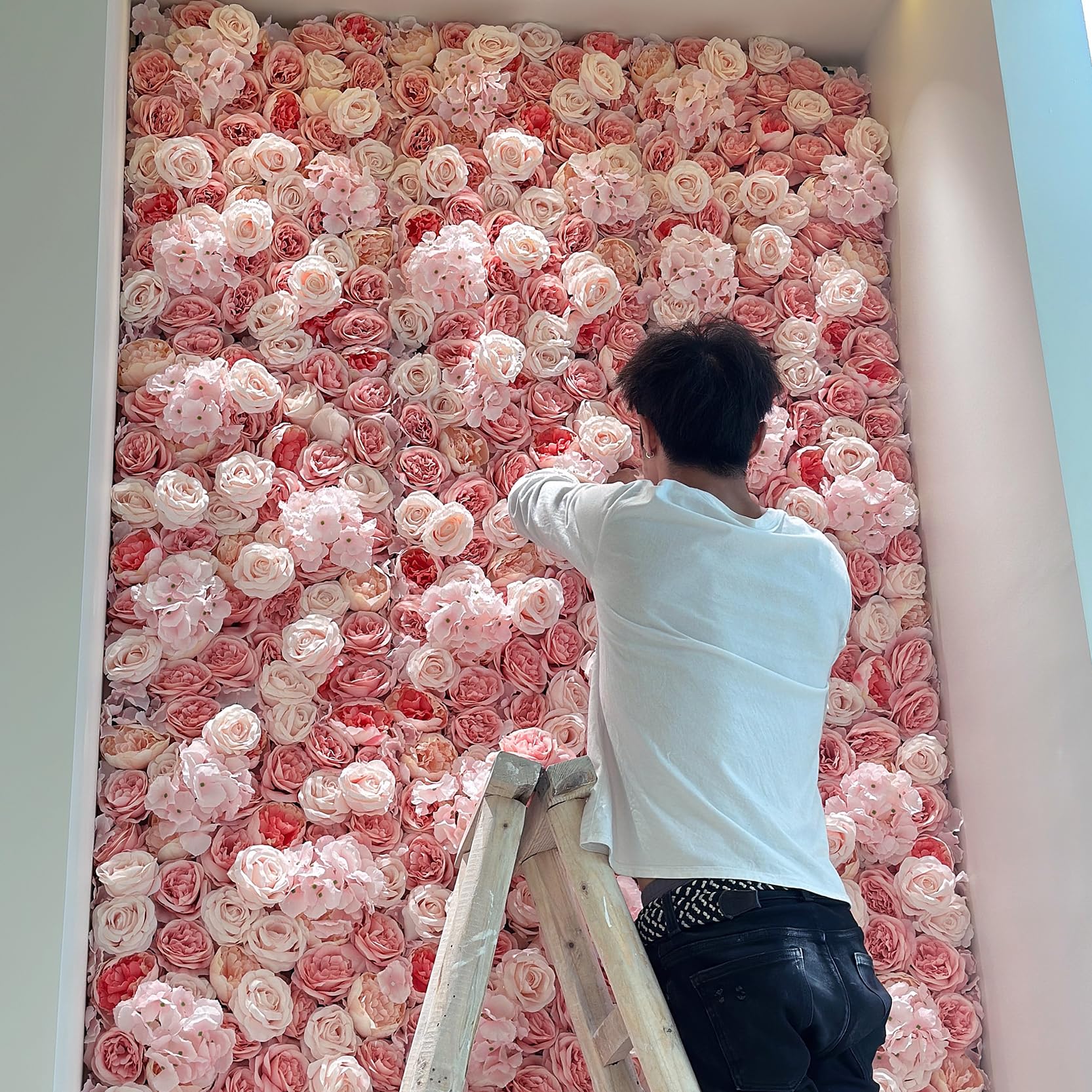 Parete di Fiori Artificiali Muro di Rose, Pannelli di Fiori di 3D Seta Sfondo Muro Floreale, Parete di Fiore Artificiale per Matrimonio Festa Doccia Nuziale Decorazione Domestica Natale