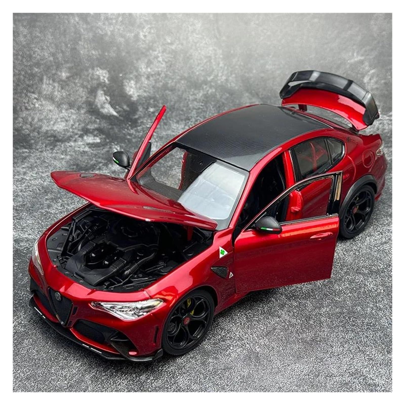 Metallo Scala Replica Modello Di Auto In Lega Alfa Romeo Giulia GTAm Coupé In Scala 1 18 Veicoli In Metallo Pressofuso Simulazione Decorazione Hobby Veicoli Giochi Set(Red and white)
