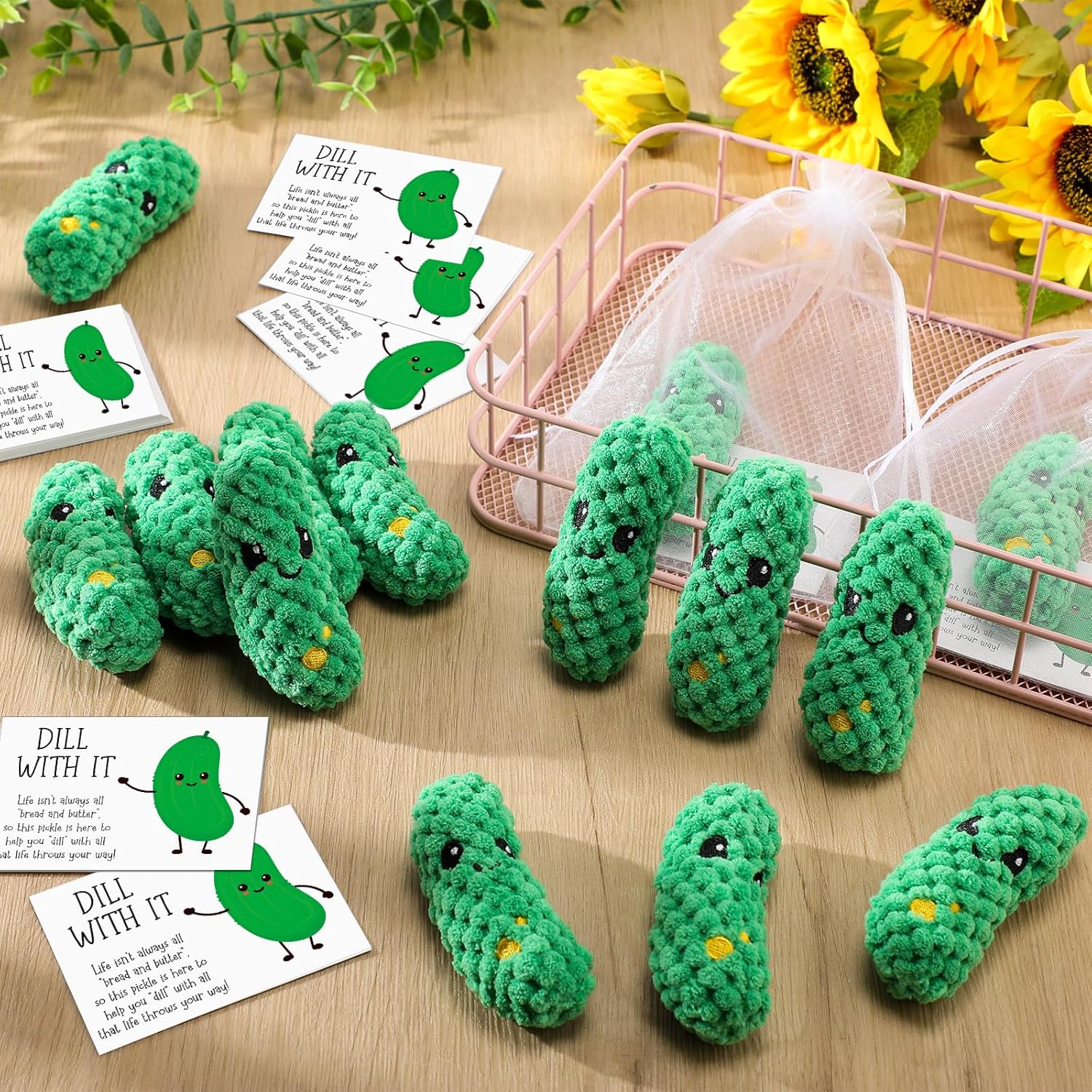 24 Set Crochet Pickle Gifts with Support Cards Bulk Positive Employee Appreciation Party Favors for Office Coworker Staff Employees Nurse Students Inspirational Cucumber (Classic)