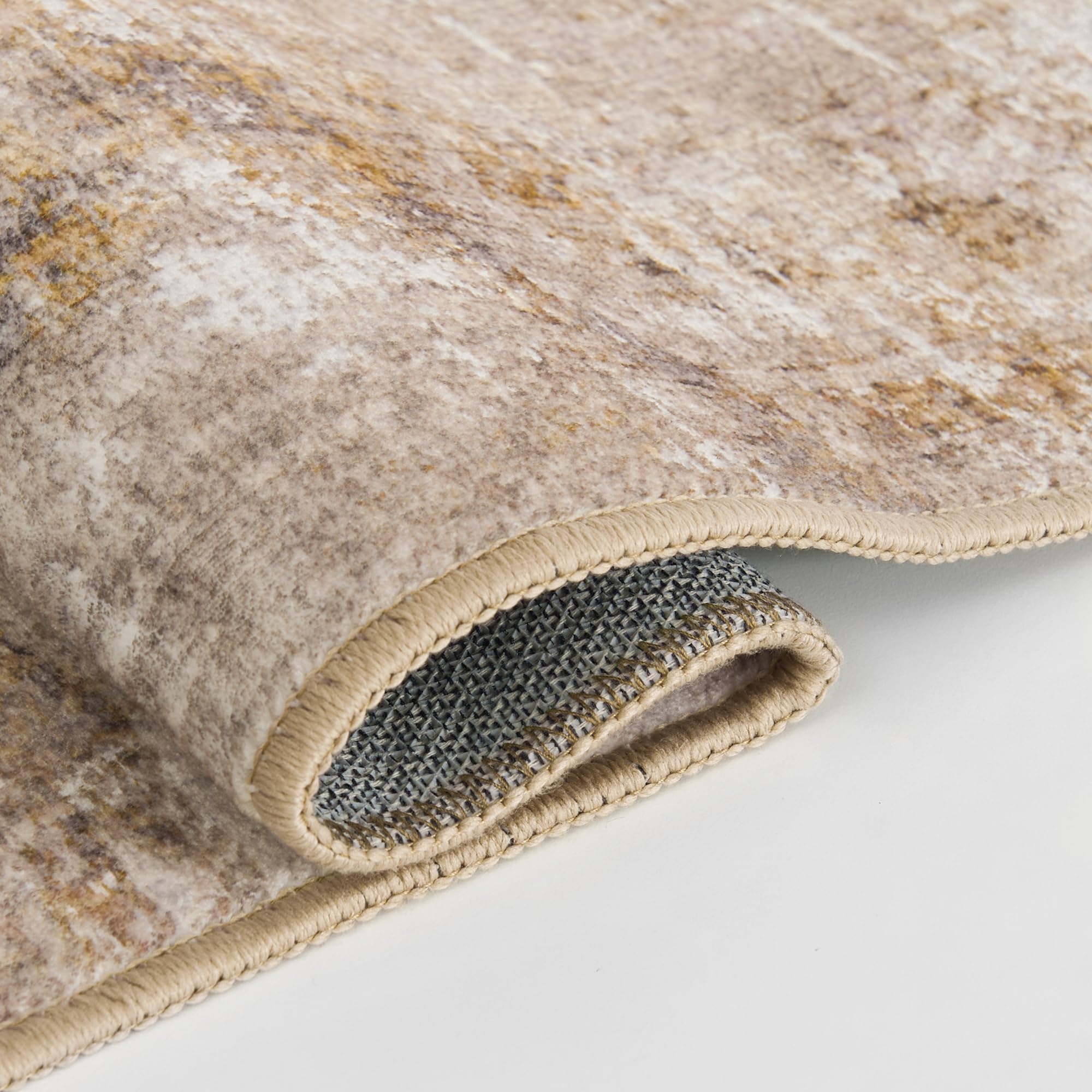 Ben je op zoek naar een Patchwork Design Wit / Bruin - vloerkleed? Amira collectie bestaat uit