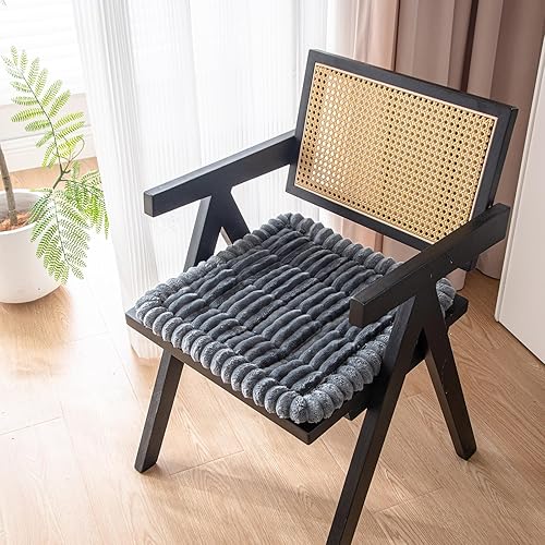 Miniatura 18 de LiveGo Funda de sofá para mascotas, lavable, antideslizante, protector de sofá, apto para mascotas, para sofás y sofás (gris claro, 27.6 x 59.06