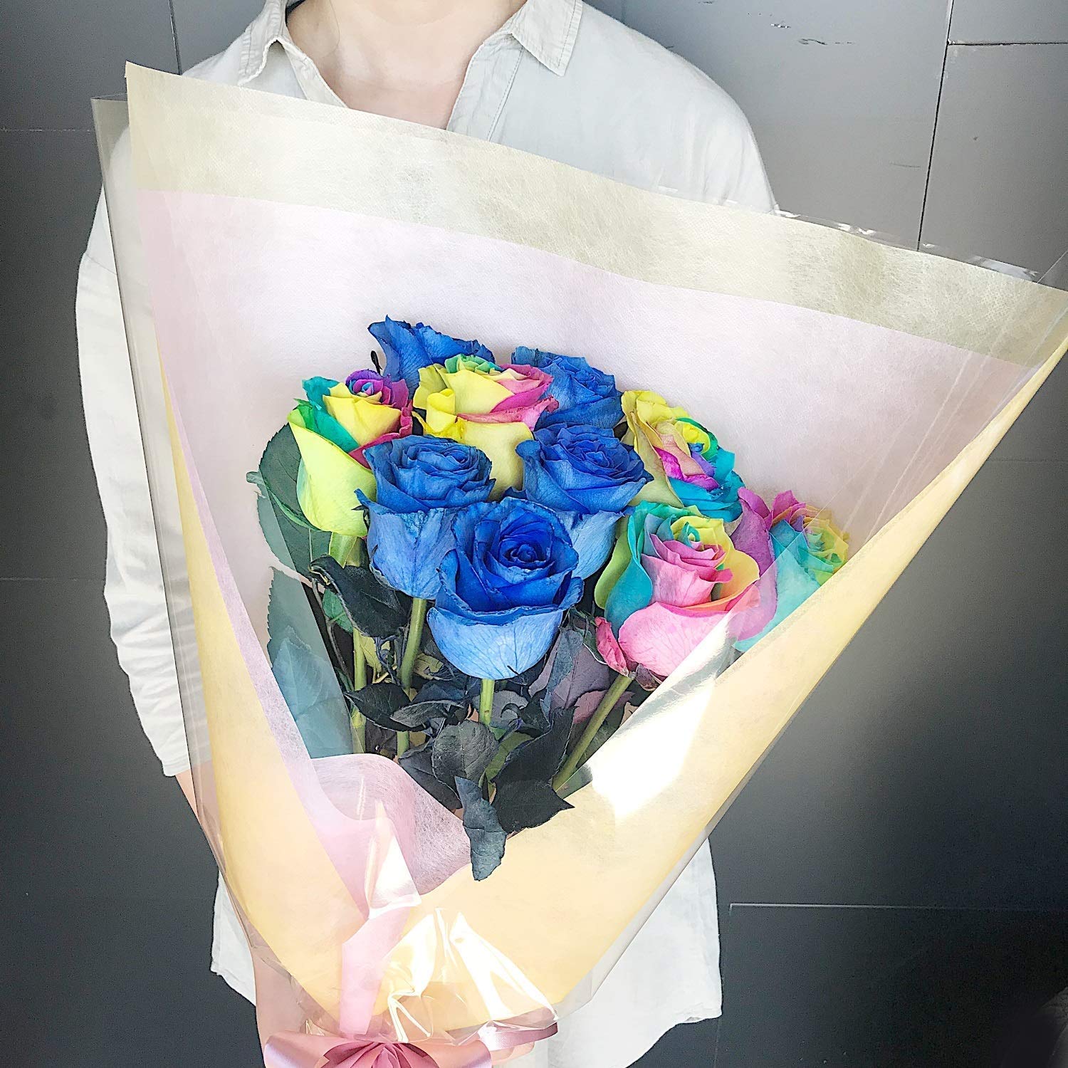 Amazon｜BisesFlower(ビズフラワー)【クール便出荷】バラ 花束 10本