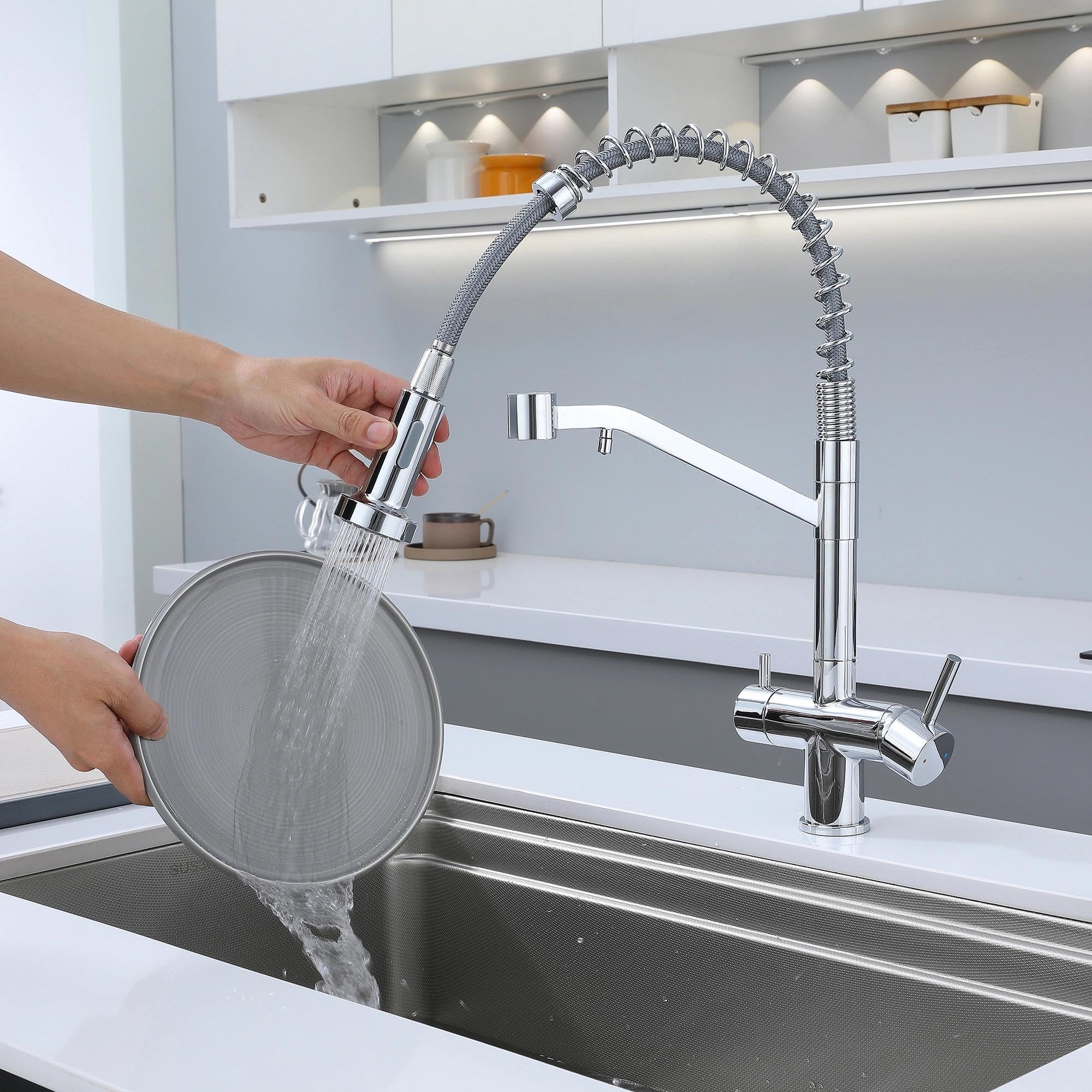 Grifo de Cocina 3 Vías para Ósmosis, Flexible, Latón Cromado | Agua fría, caliente y filtrada por conductos y salidas separadas, con rociador de 2 modos para limpiar con mayor alcance