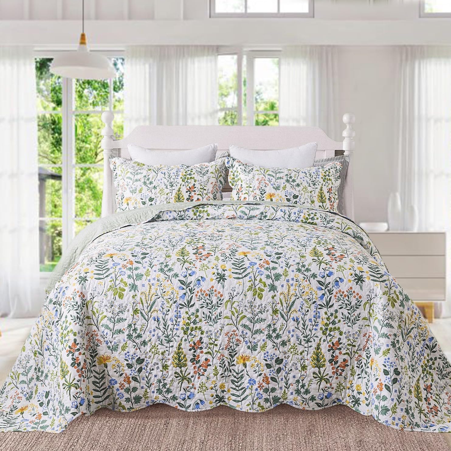 Homcosan Floral Quilt Set King Size - Soft Bohemian Bedspread Coverlet, 3 Pieces Microfiber Lightweight Quilt Bedding Set with 2 Pillow Shams for All Season Use