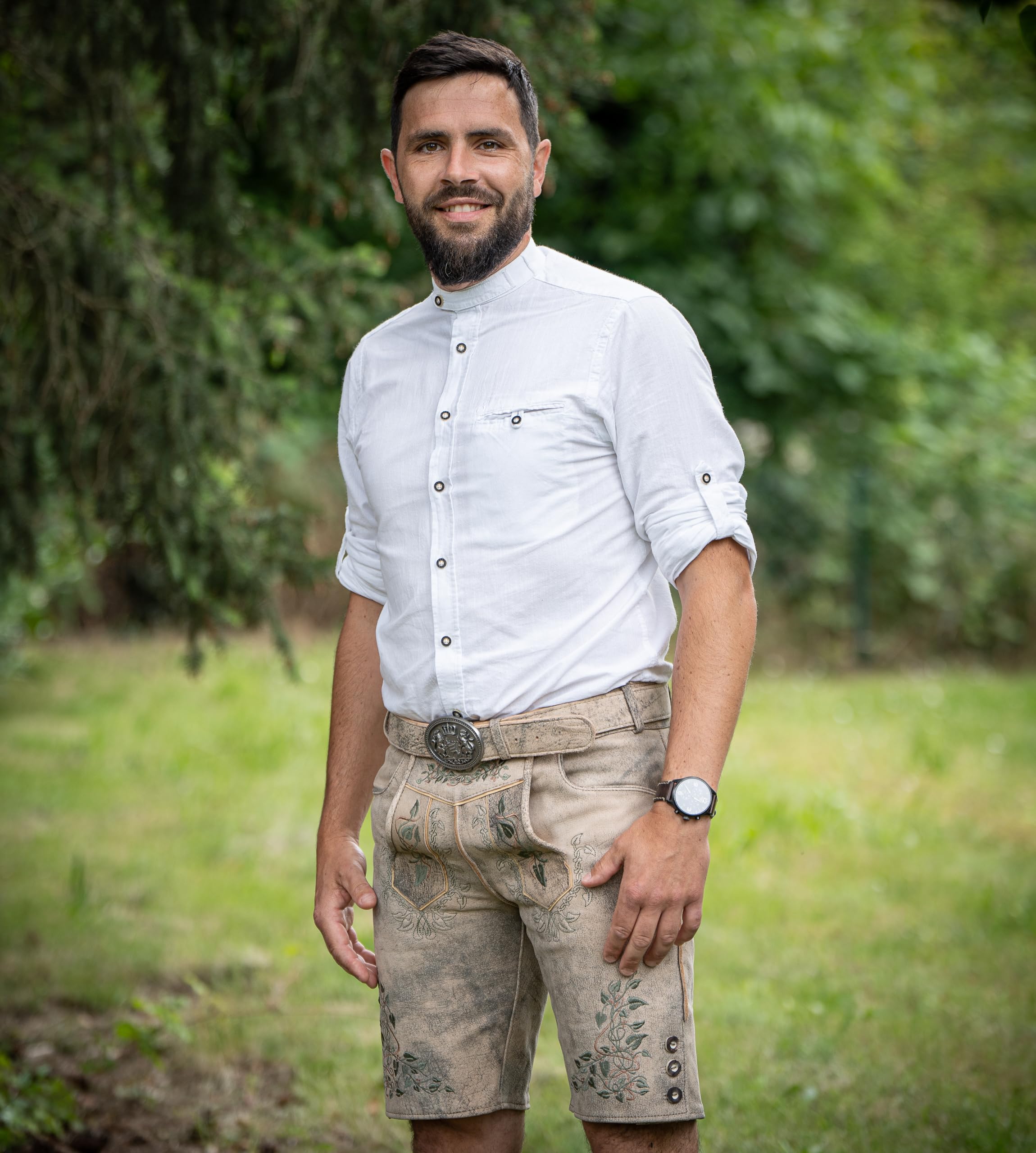 Schöneberger Trachten Couture Herren Lederhose kurz, Nubuk-Leder Trachtenhose für Oktoberfest, Trachtenlederhose gespeckt Sepp