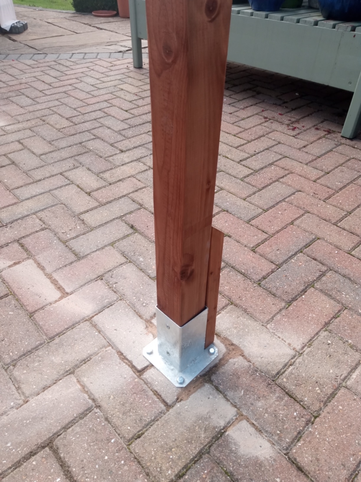 Kotarbau ScrewOn Ground Post Cover, 90 x 90 mm, Square Wood Post