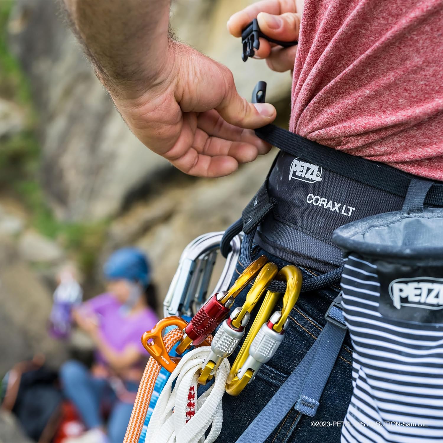 PETZL CORAX LT Unisex Harness - Comfortable, Durable, and Versatile Rock Climbing Harness
