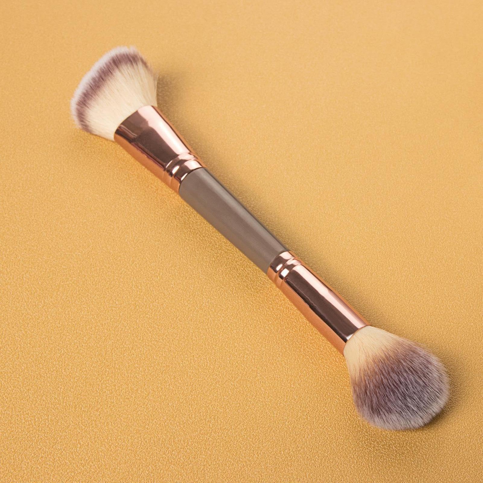 Pennello per correttore Setole Morbide e Fitte per il Viso | Fondotinta Contour e Blending per Bronzer, Blush, Illuminante, Fusione, Uso Quotidiano e Viaggio
