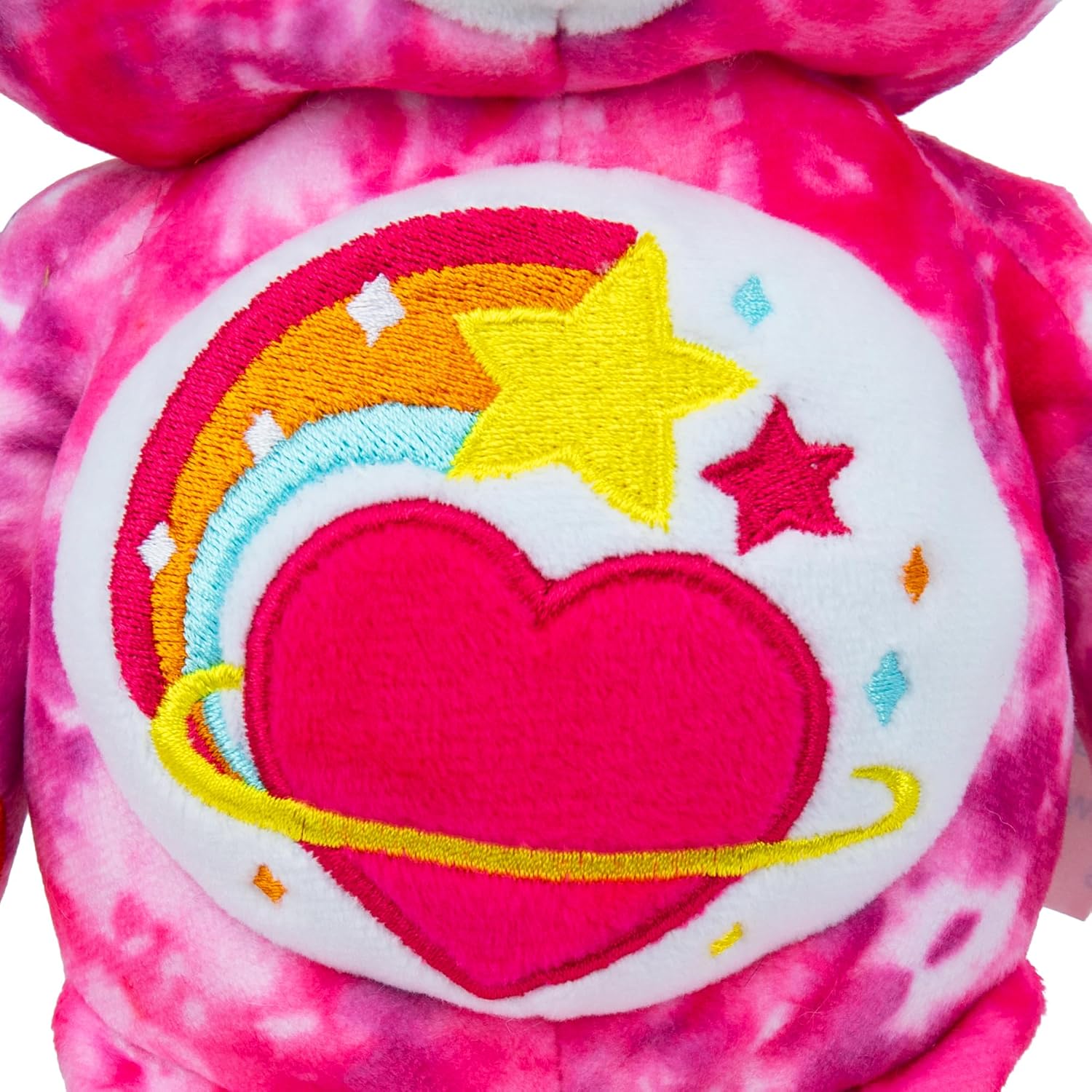 Care Bears Blissful Heart Bear 22 cm Bean Plush - Collectable Cuddly Toy, Cute Cuddly Bear for Children & Fans, Perfect Plush Toy for Boys & Girls from 4 Years