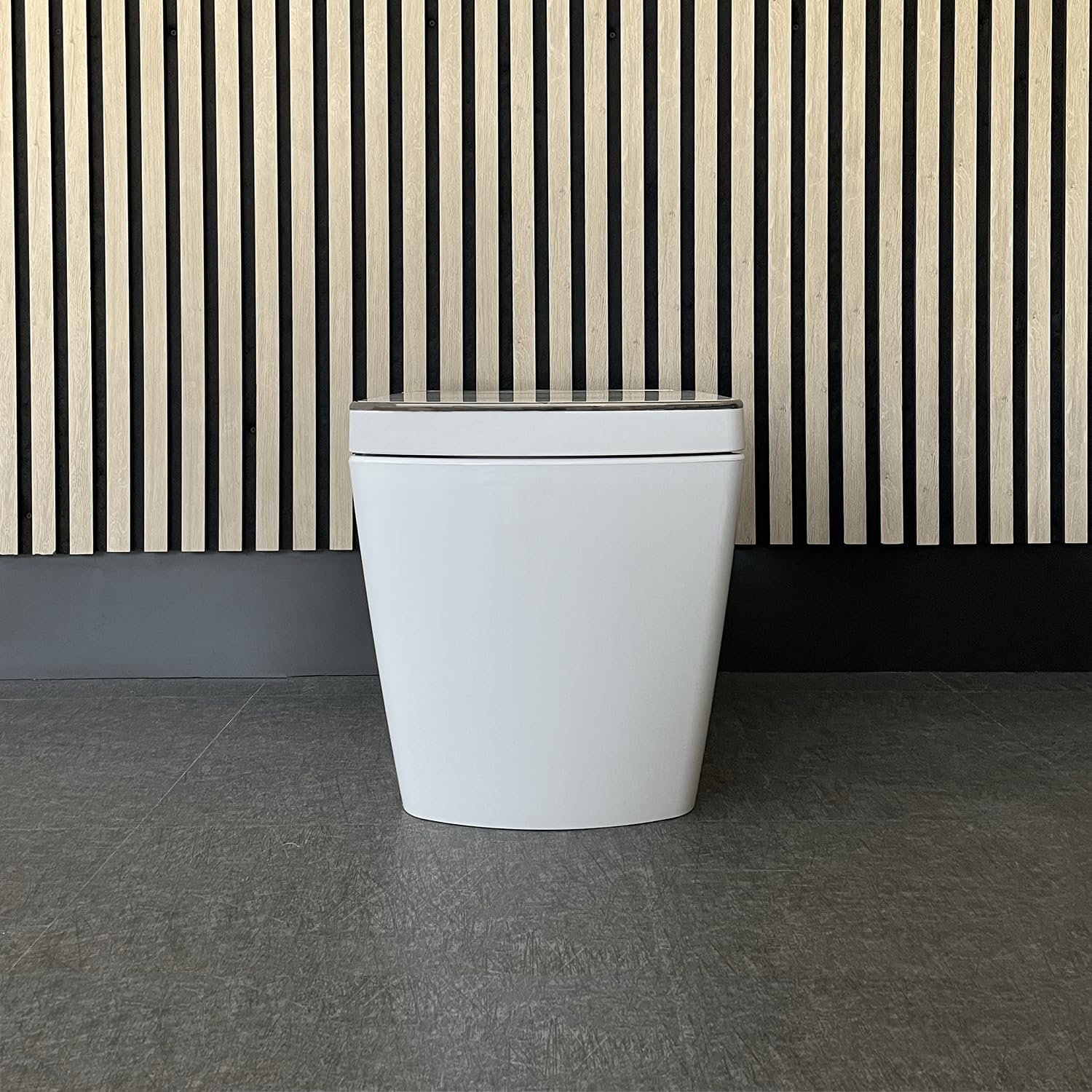 Inodoro Inteligente de Estilo Japonés Tokio | Temperatura asiento ajustable | Chorrito de agua | Mando a distancia | Descarga automática.