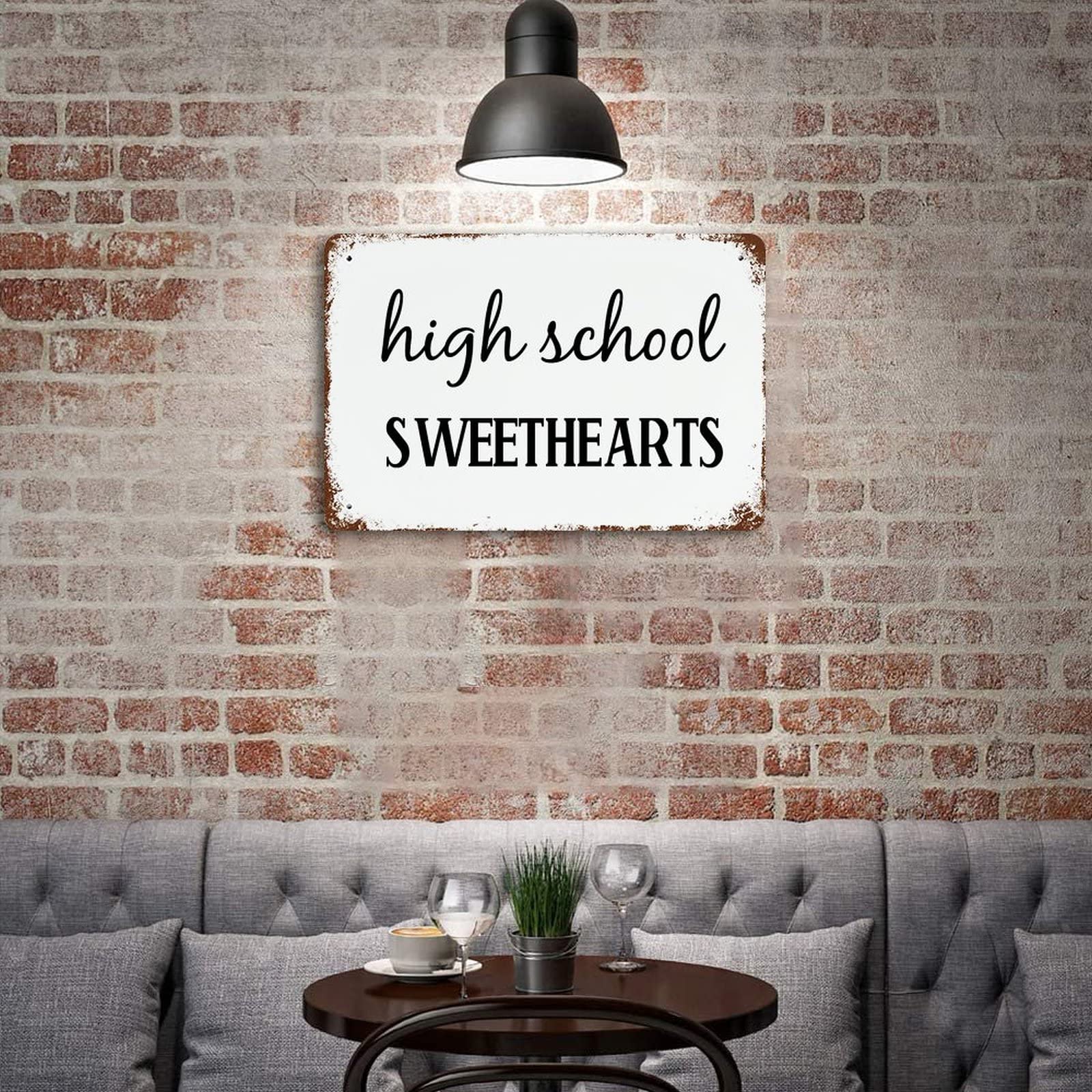 Targa in metallo con scritta in inglese High School Sweethearts in metallo, per giardino, decorazione da parete, 30,5 x 45,7 cm