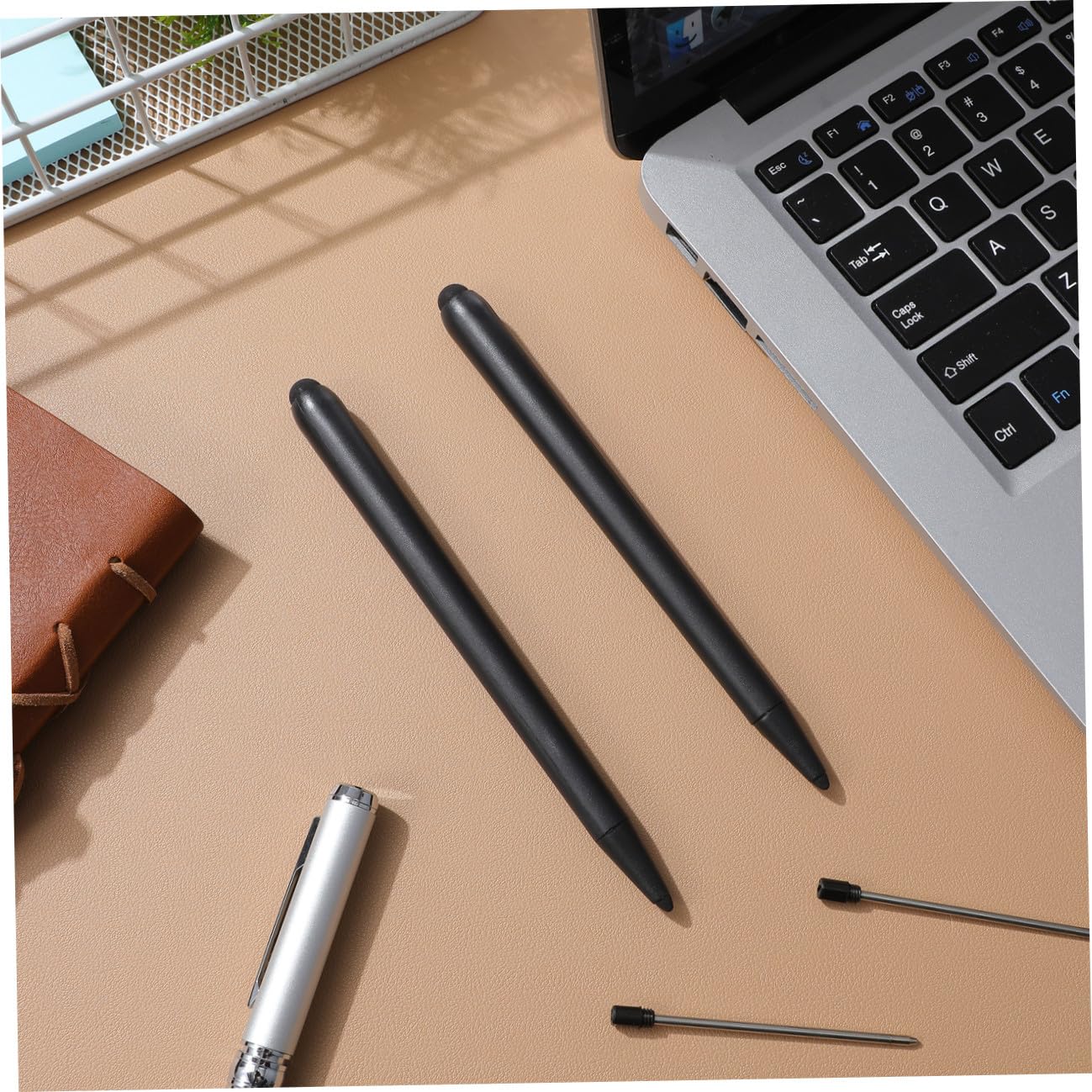 NUOBESTY Penna Touch per Schermo Didattico 2 Pezzi, Design Doppia Punta, Materiale Abs Nero, Versatile per Insegnanti e Riunioni Aziendali