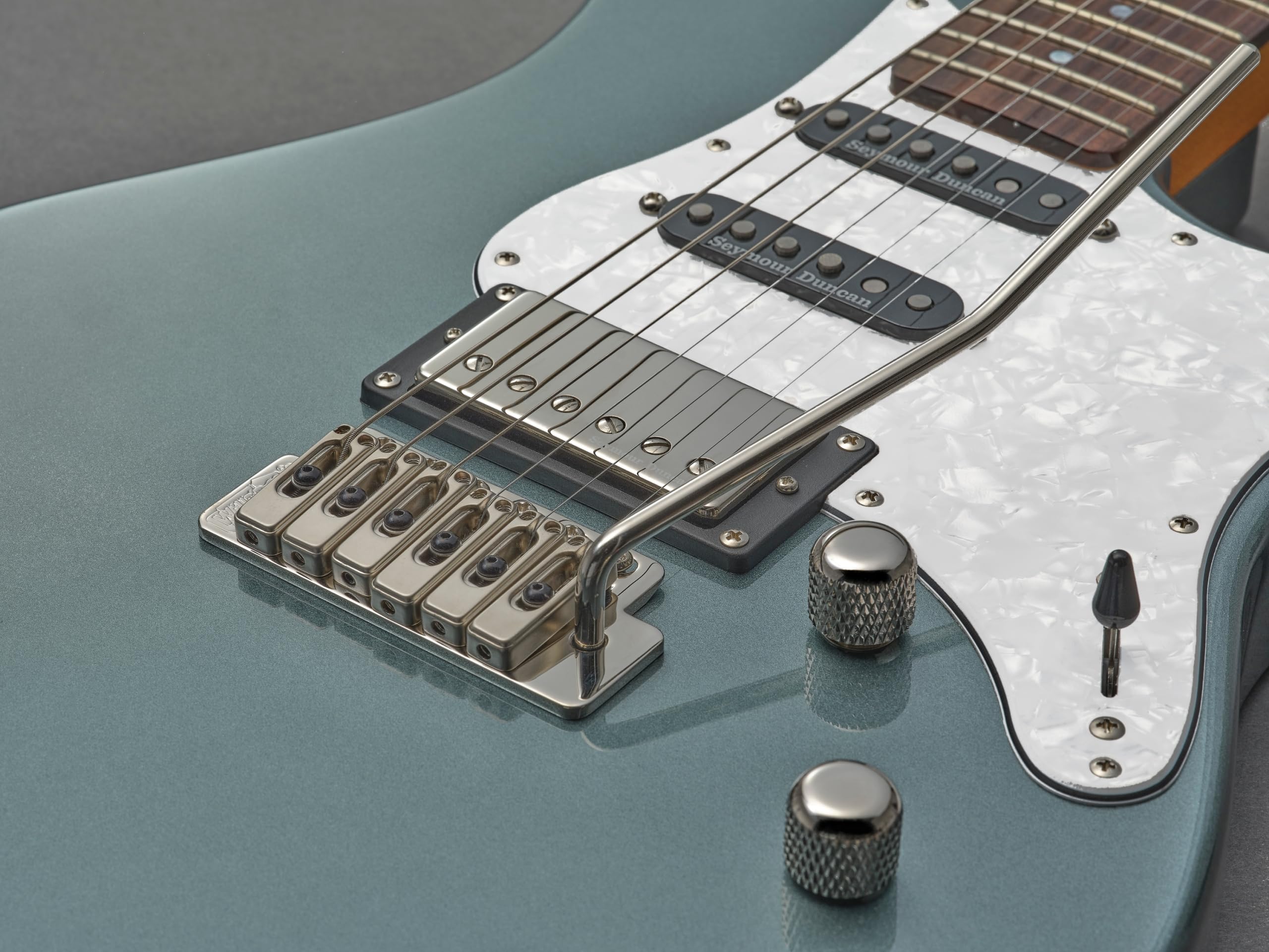 Amazon.com: Yamaha Pacifica PAC612VIIX Electric Guitar; Mist