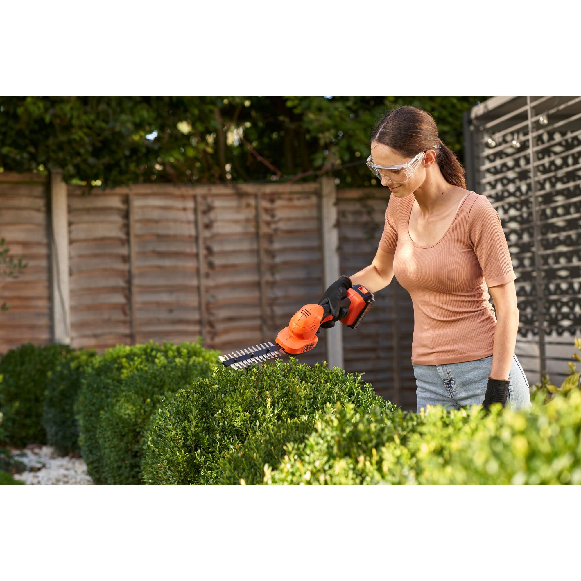 BLACK+DECKER nożyce do cięcia nożyc 18 V (jednostka bez baterii i ładowarki), pomarańczowy, czarny, BCSS18B-XJ