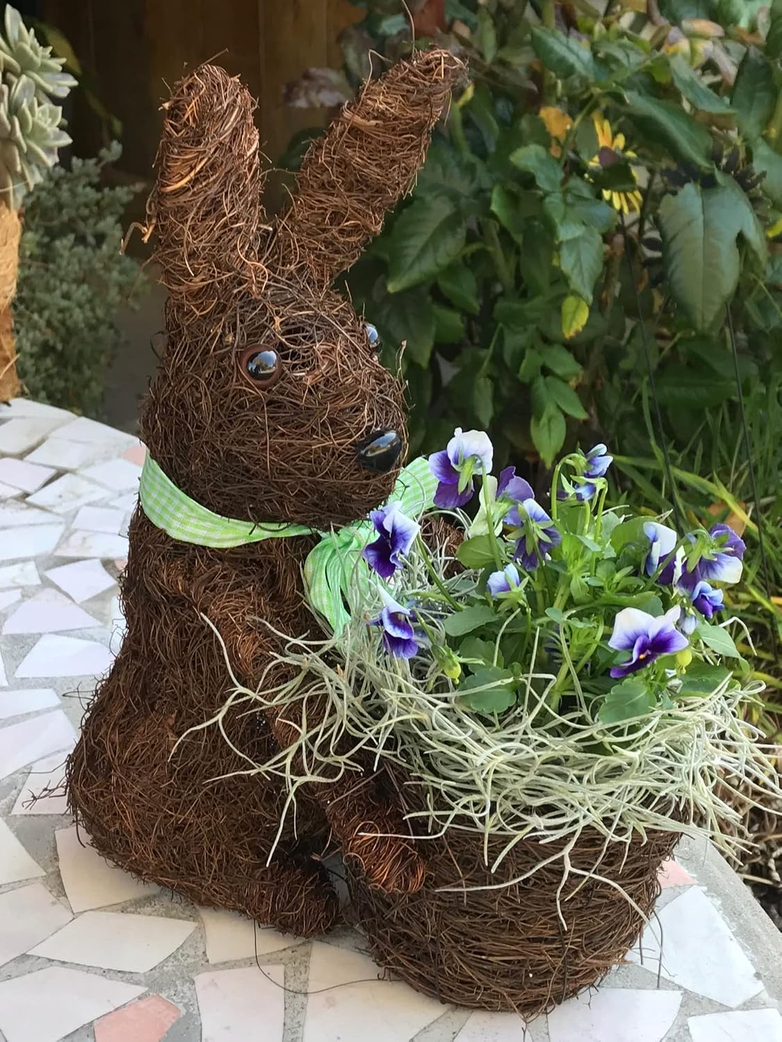 Amazon.com : Ultimate Innovations Bunny Rabbit Topiary Animal Coco ...