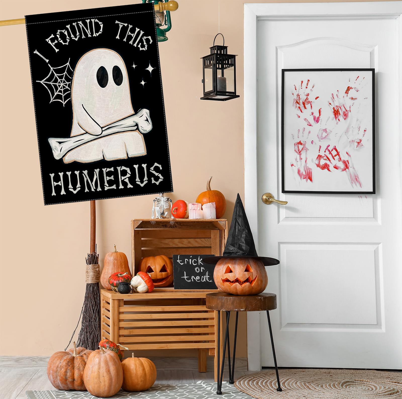 Halloween Hausflagge „I Found This Humerus“ – Lustige Geister-Flagge Für Draußen, 71×102 Cm