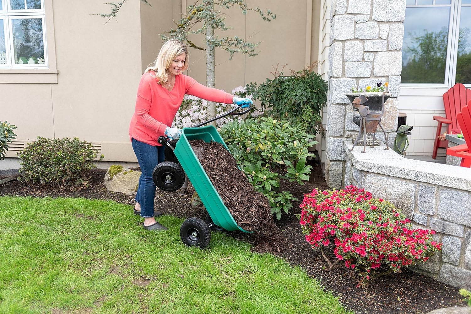 Brouette de jardin à 4 roues, 600 kg, avec mécanisme d'inclinaison rapide, construction en acier robuste et bac résistant à la corrosion, chariot à main stable pour jardin, cour et travaux paysagers