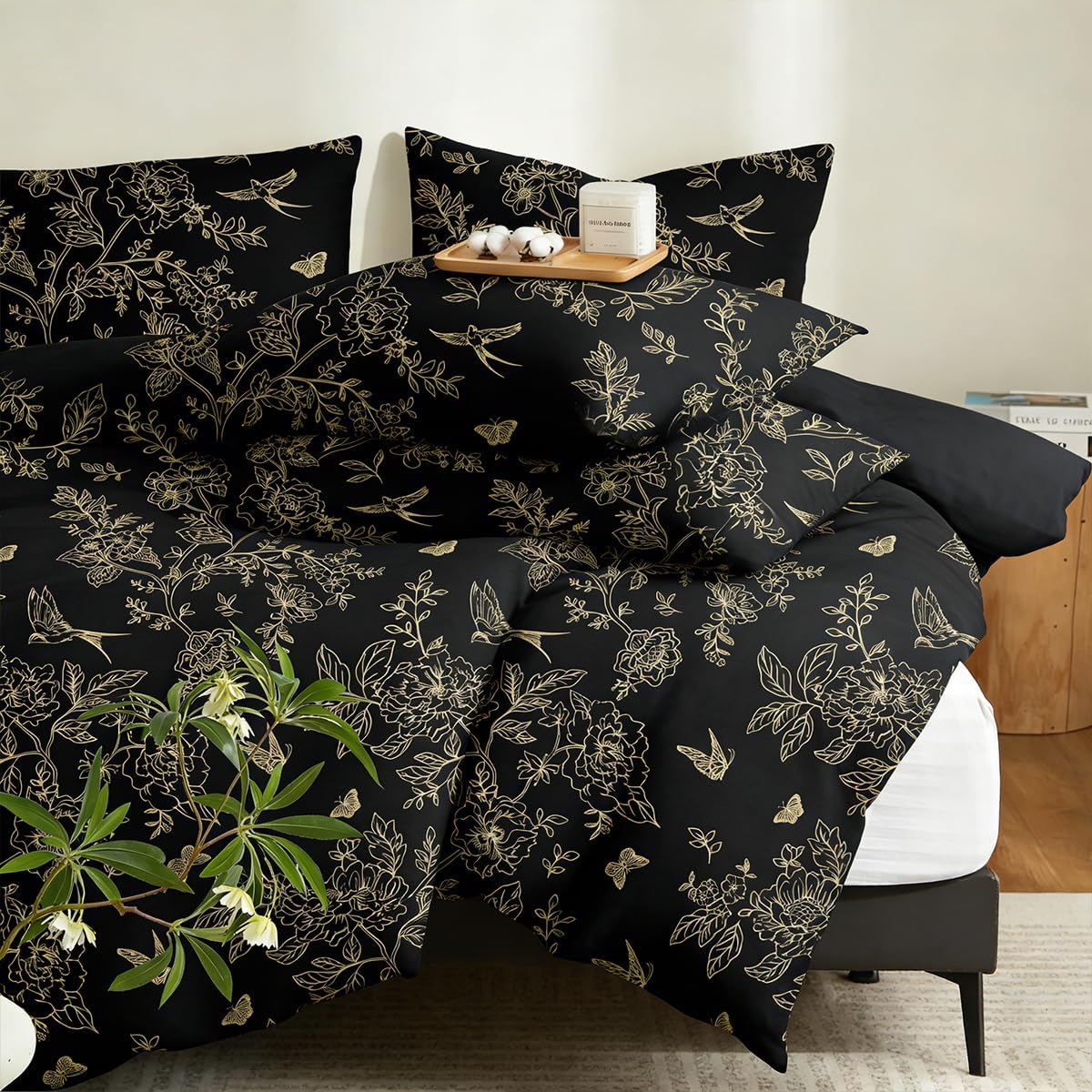 Floral Duvet Cover Queen Black Gold 3 Pieces Elegant Botanical Flower Printed Bedding Set, Modern Aesthetic Duvet Cover Set for All Season, 2 Pillowcases