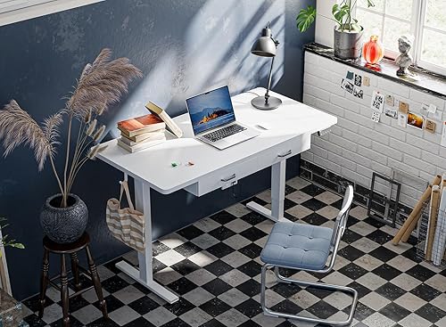 Miniatura 93 de FEZIBO Escritorio eléctrico de altura ajustable con cajón, tablero de 63 x 24 pulgadas, marco negro/parte superior negra Negro -,Luz rústica,Marrón