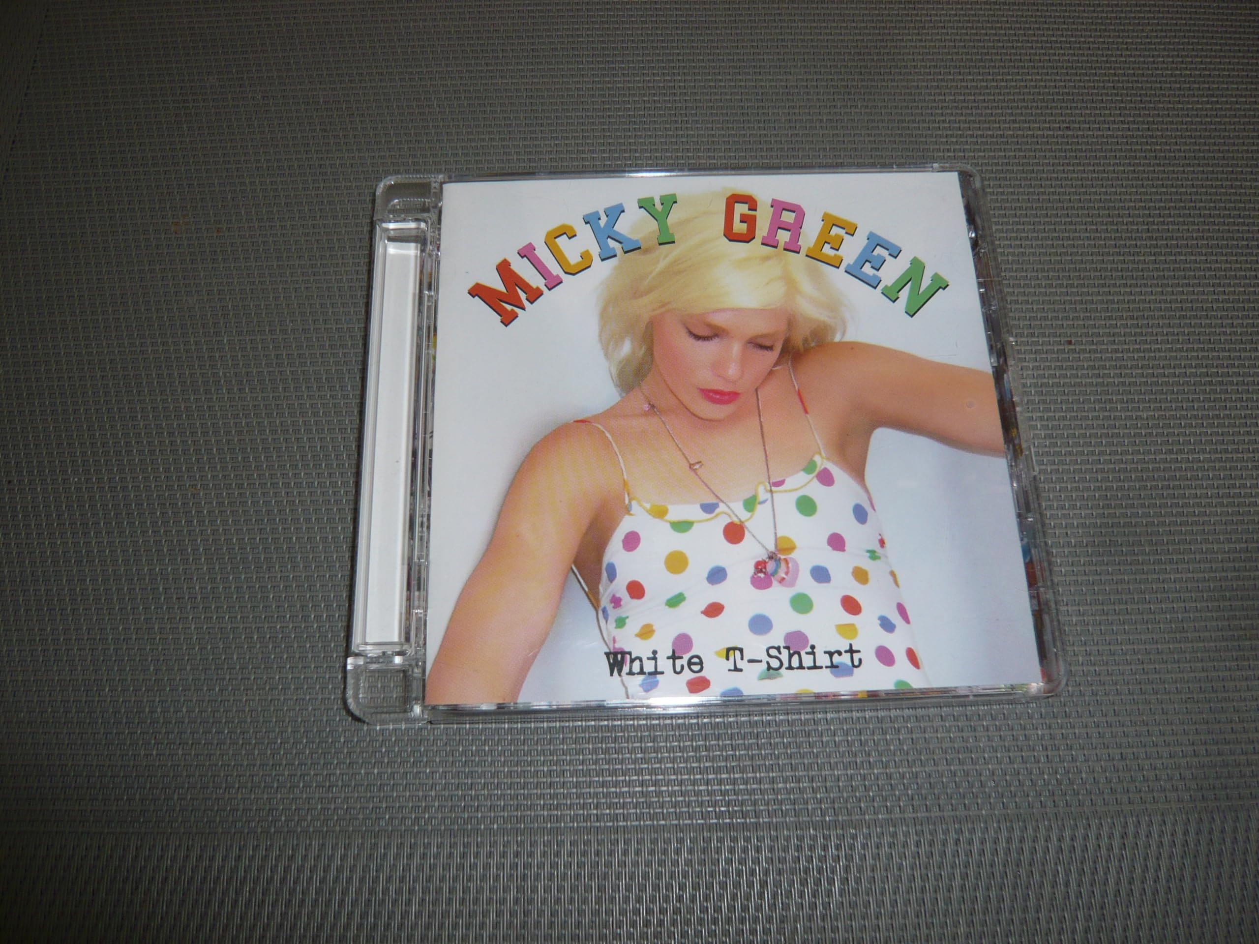 White T-Shirt [Audio CD] Micky Green