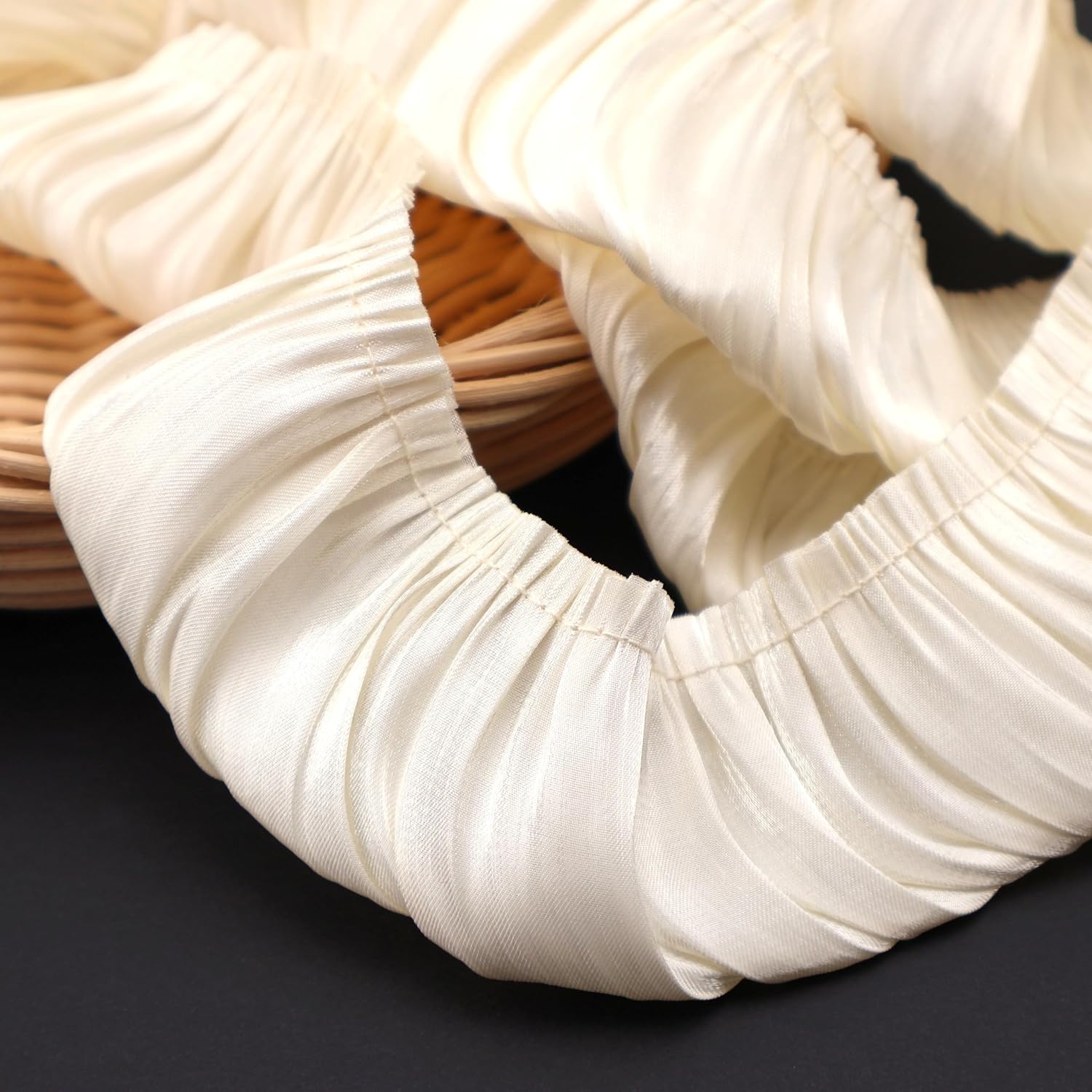 IDONGCAI Ruffle Lace Trim 5 Yards Pleated Edge Trim Hem Lace for Sewing (Beige)