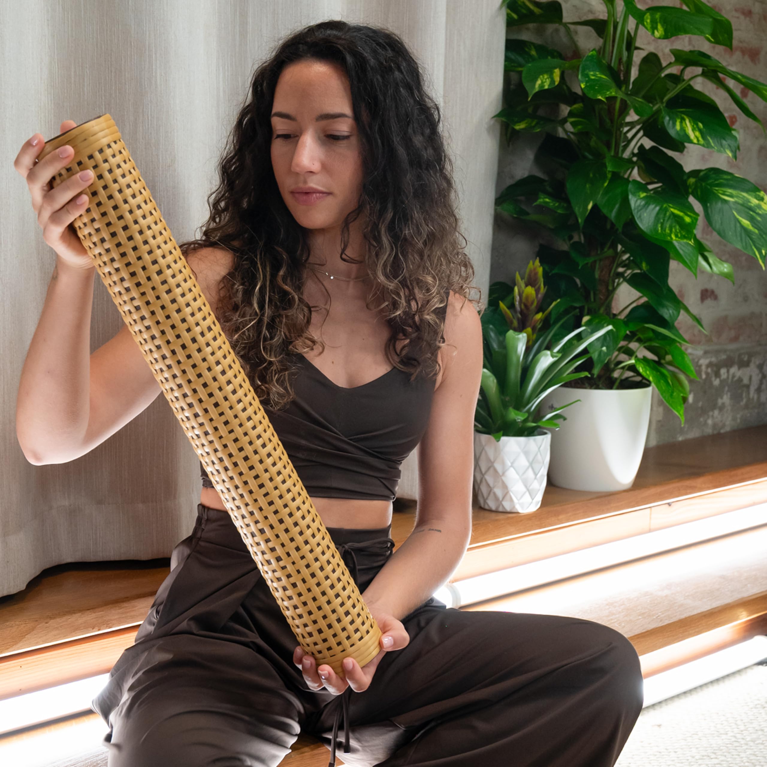 Meinl Sonic Energy Rainstick z rattanową owijką – efekty dźwiękowe wodospadu i deszczu do medytacji, jogi, kąpieli dźwiękowych, muzyki