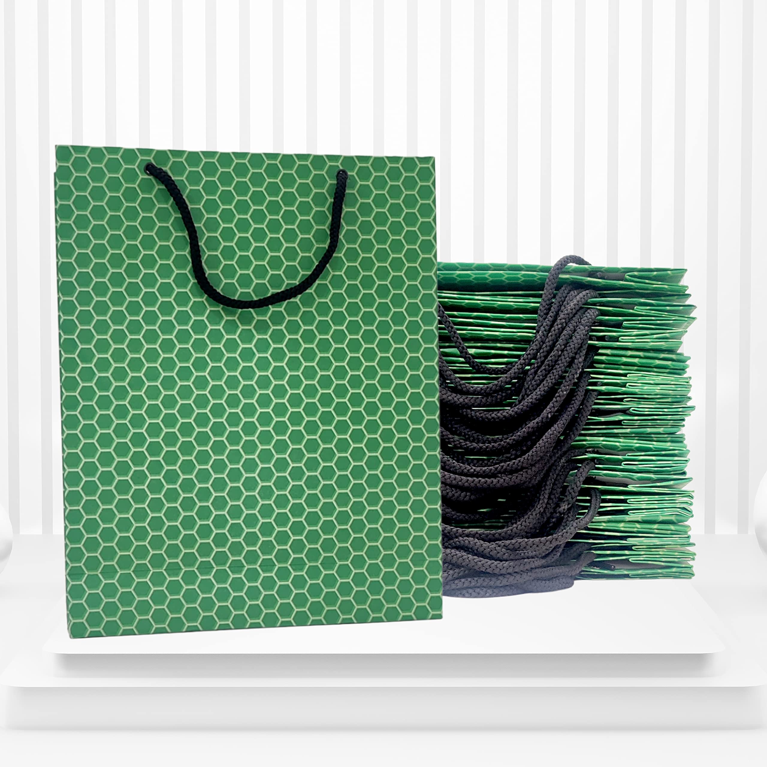 Pb PapyrusBolsys Paper Bags Hex Design Small Size Pack of 50 Green (B0B31T36CK) Amazon Price History, Amazon Price Tracker
