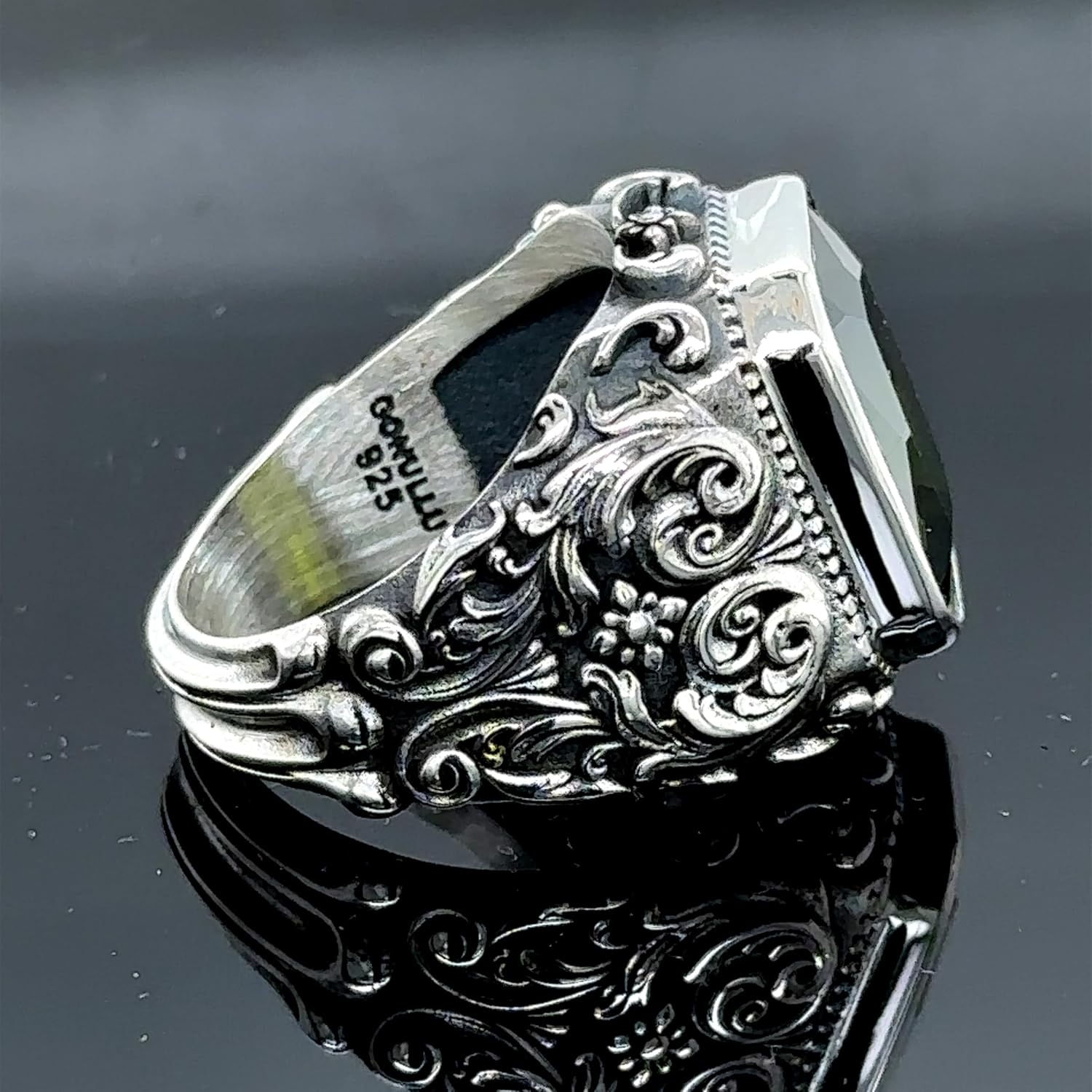 Men Silver Peridot Gemstone Ring, Handmade Engraved Men Ring, Ottoman Men's Ring, Green Peridot Signet Ring, 925k Silver